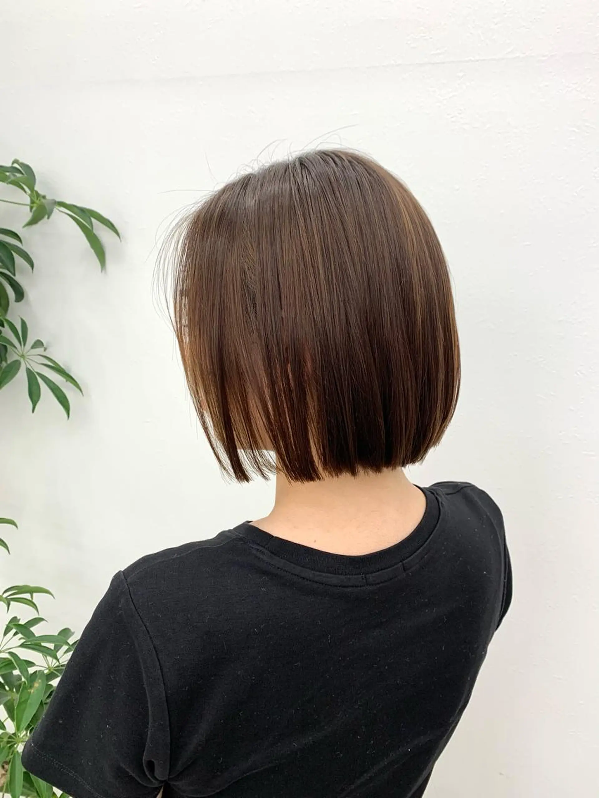 ショート レイヤー ハイトーン 暖色⭐︎KANAKOのヘアスタイル