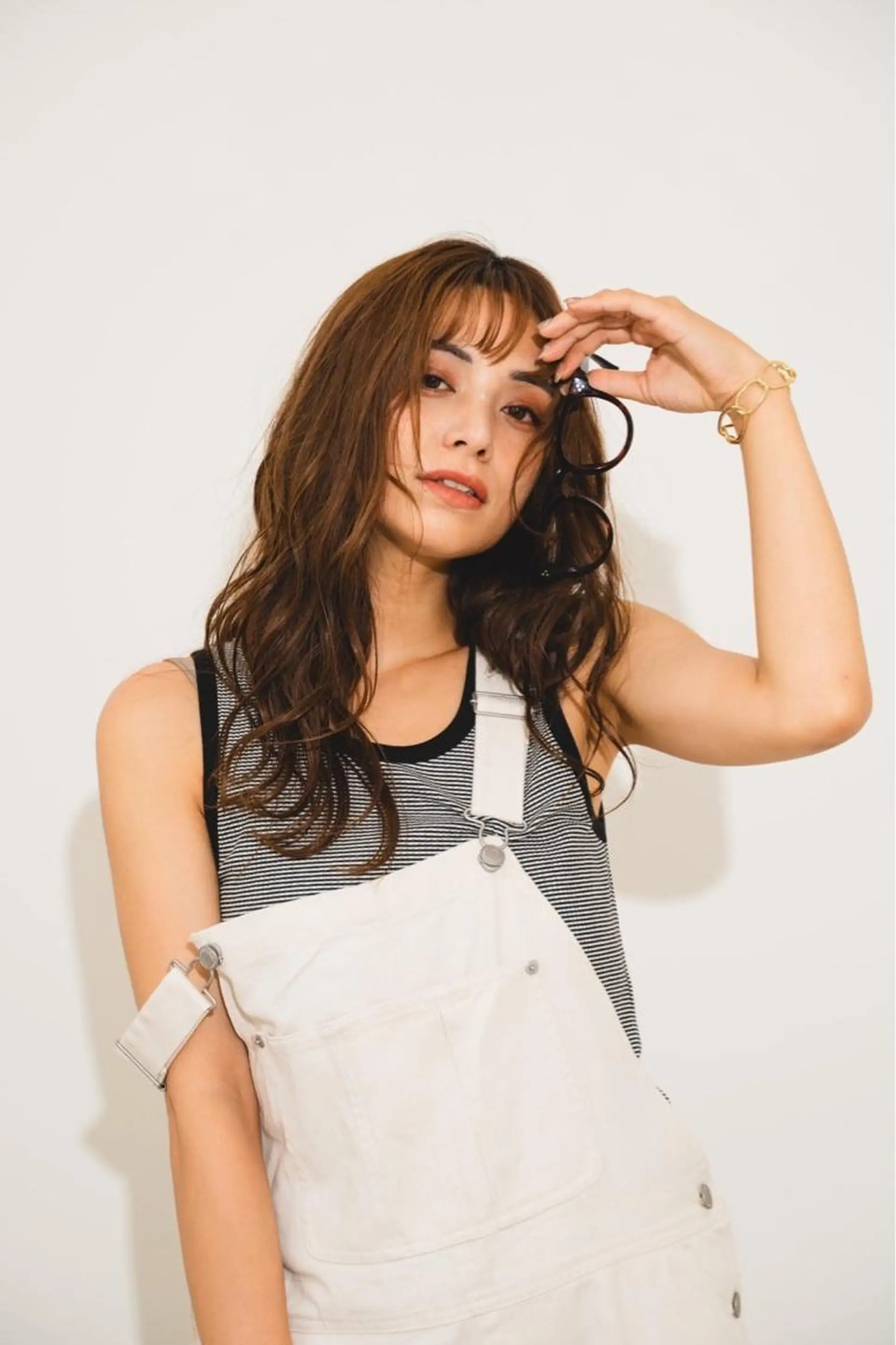 カラー 田中 梨緒のヘアスタイル