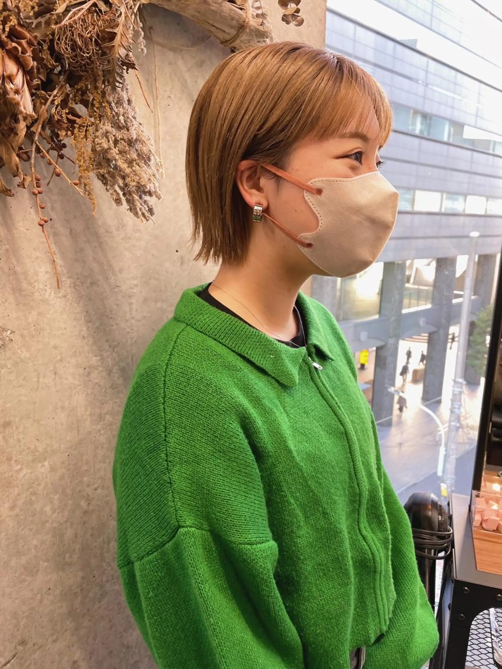 ショート カット ヘアカラー トリートメント 石上 沙也香のヘアスタイル