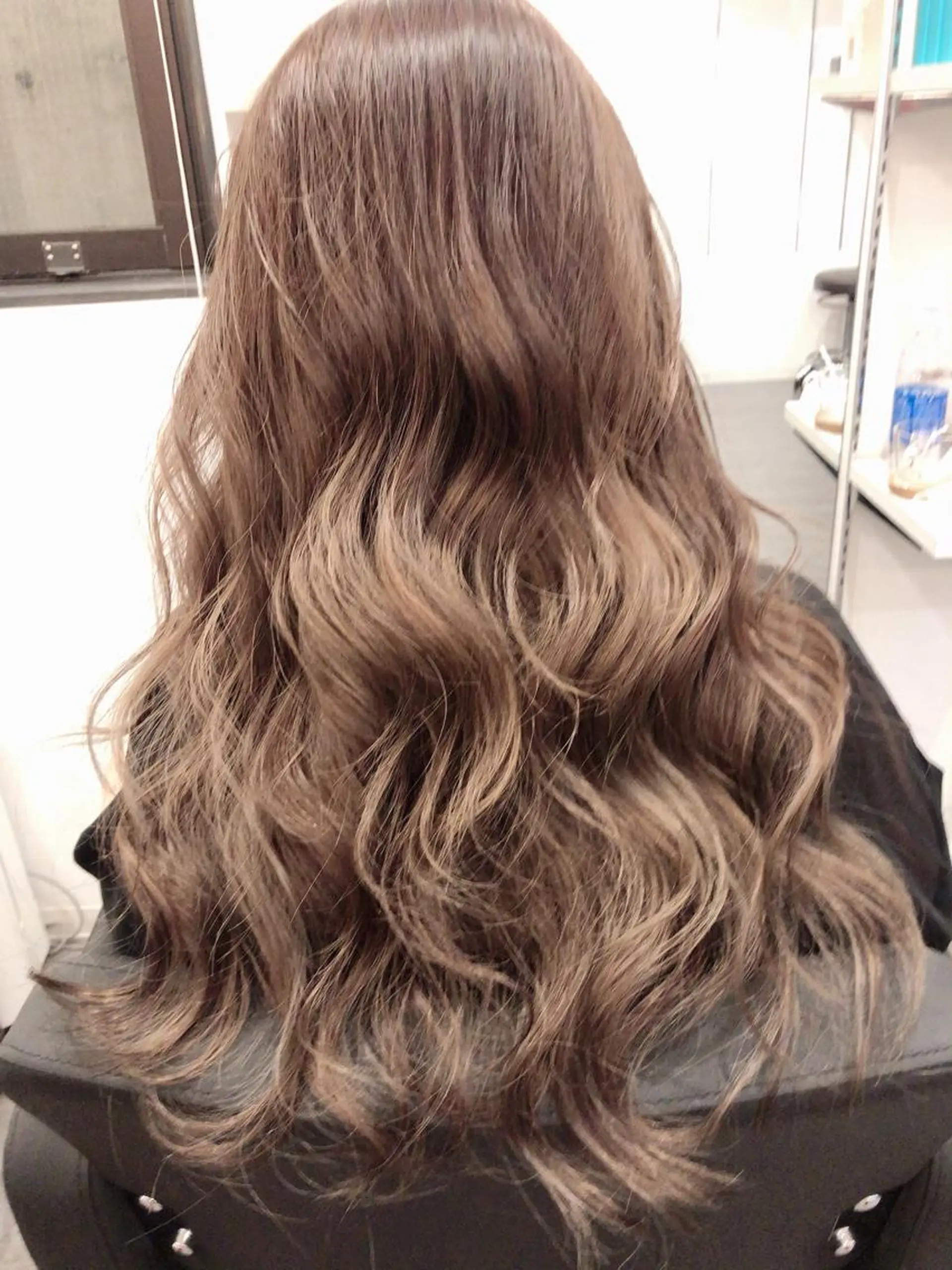 セミロング エクステ 100%高級人毛使用 LANIUMEDAのヘアスタイル