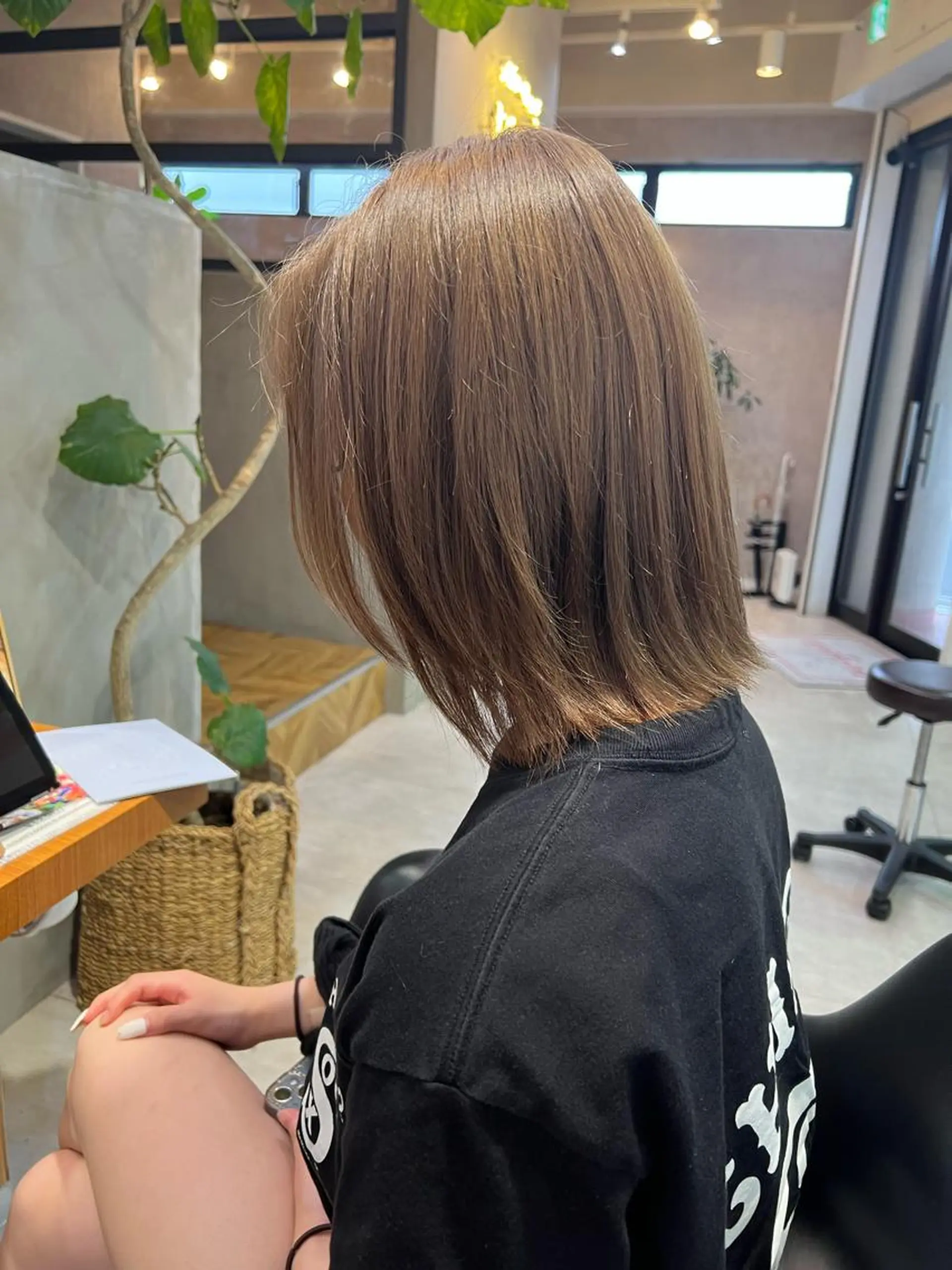 ミディアム カラー ベージュカラー ハイトーンカラー カット ヘアカラー トリートメント _WHITE+ 南海難波店所属・水素カラー/ 髪質改善水素/そらねのヘアスタイル