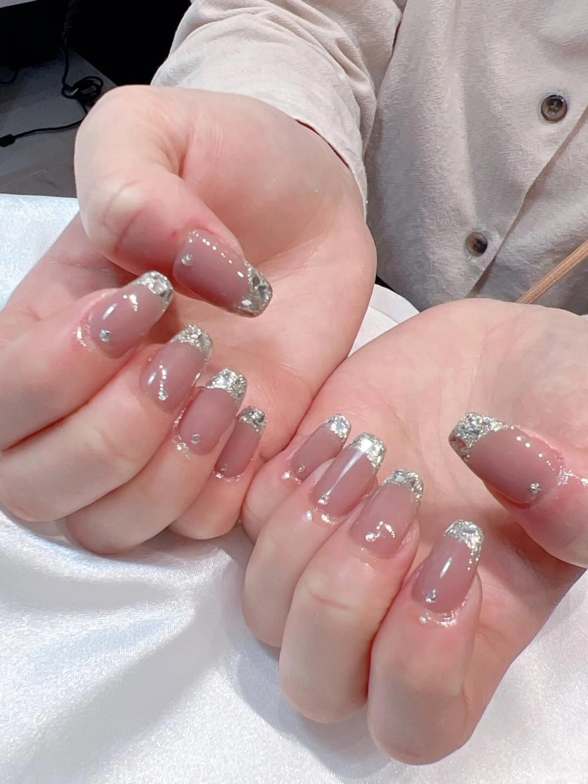 ネイル フレンチネイル ジェルネイル ガラスフレンチ bijou nails所属・bijou nails 蓮のネイルデザイン