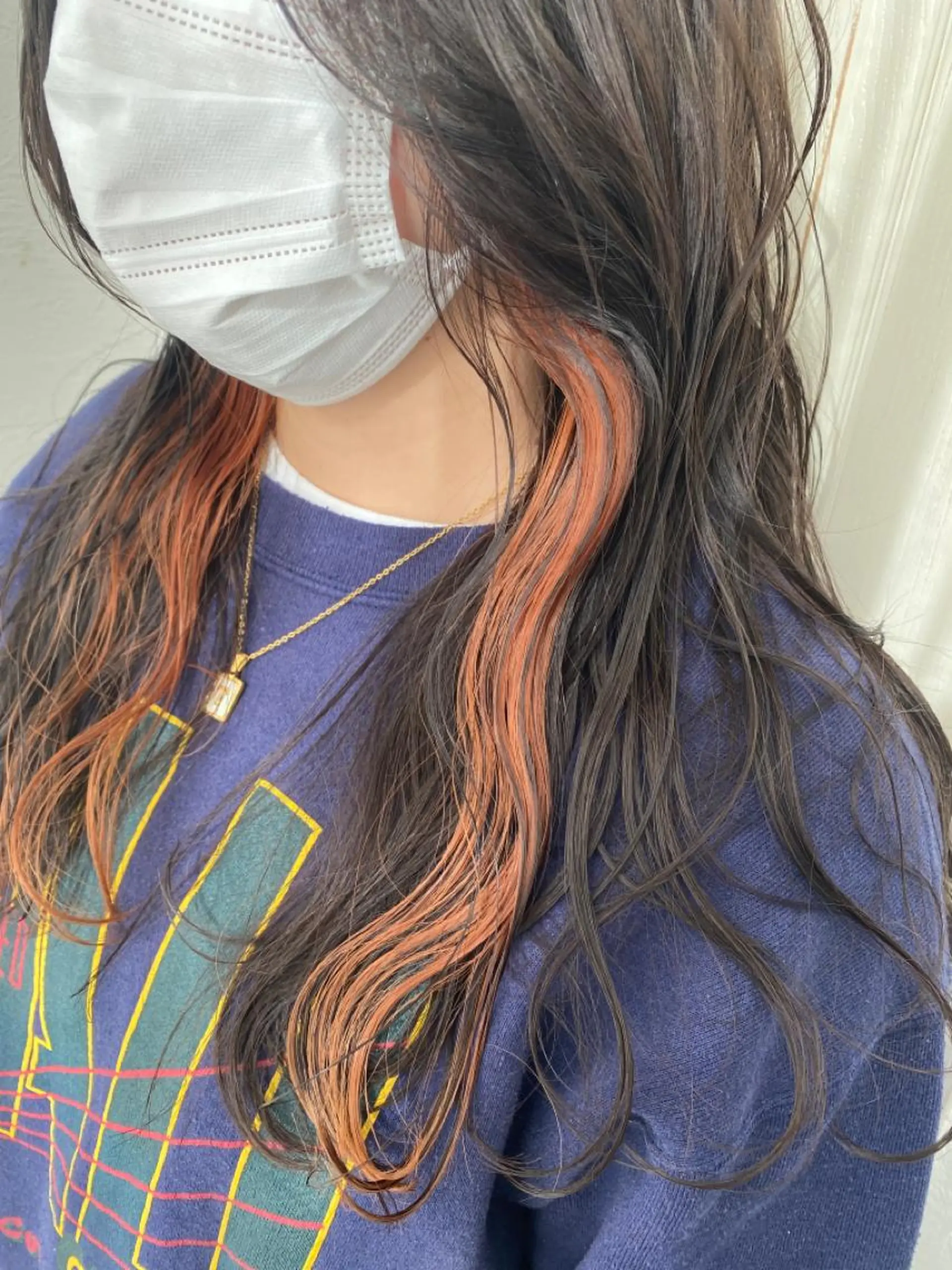 ロング カラー イヤリングカラー インナーカラー オレンジ ⭐中崎 さゆり⭐のヘアスタイル