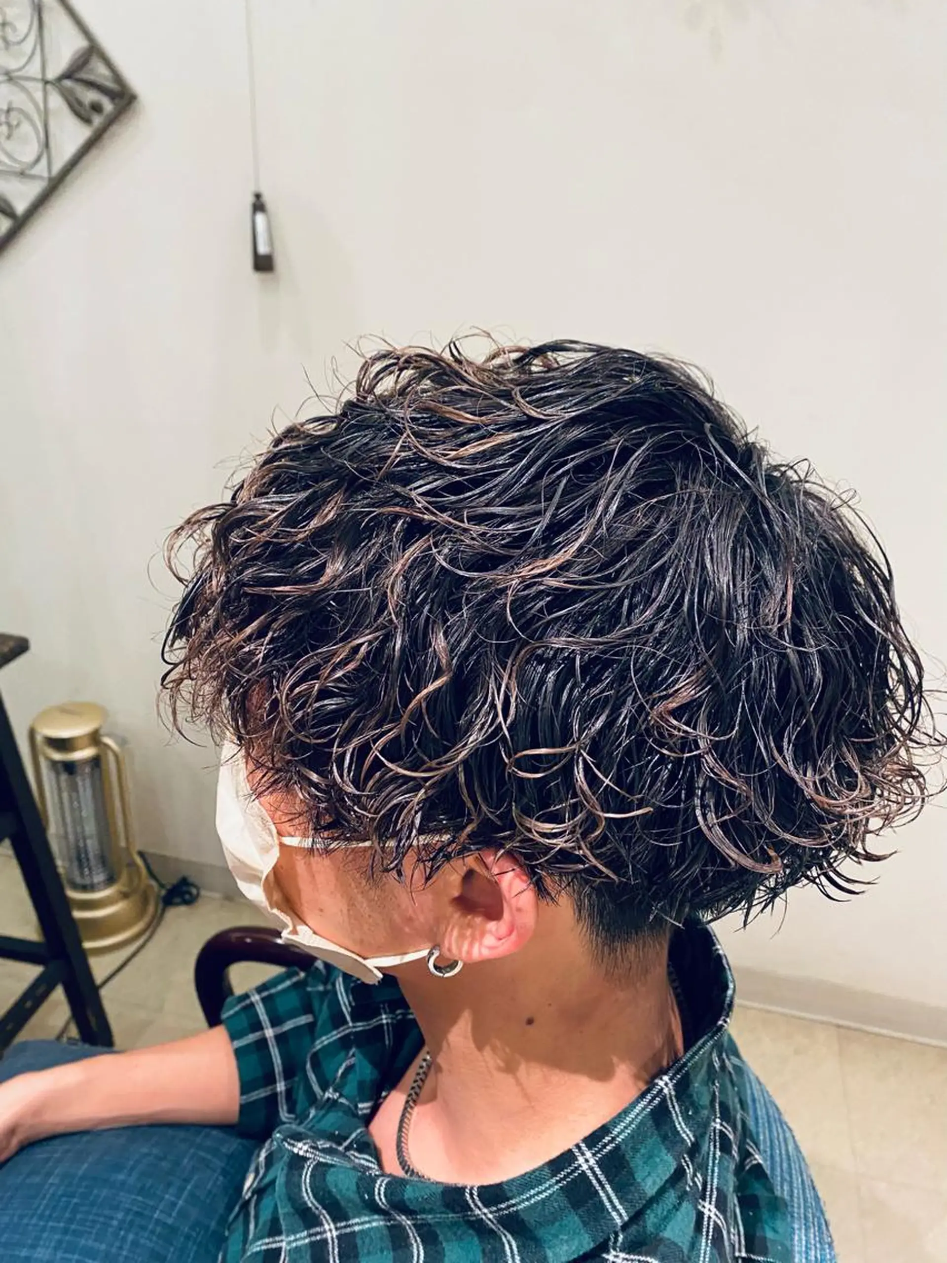 ショート パーマ メンズ 波巻きパーマ bissflare 三津橋のヘアスタイル