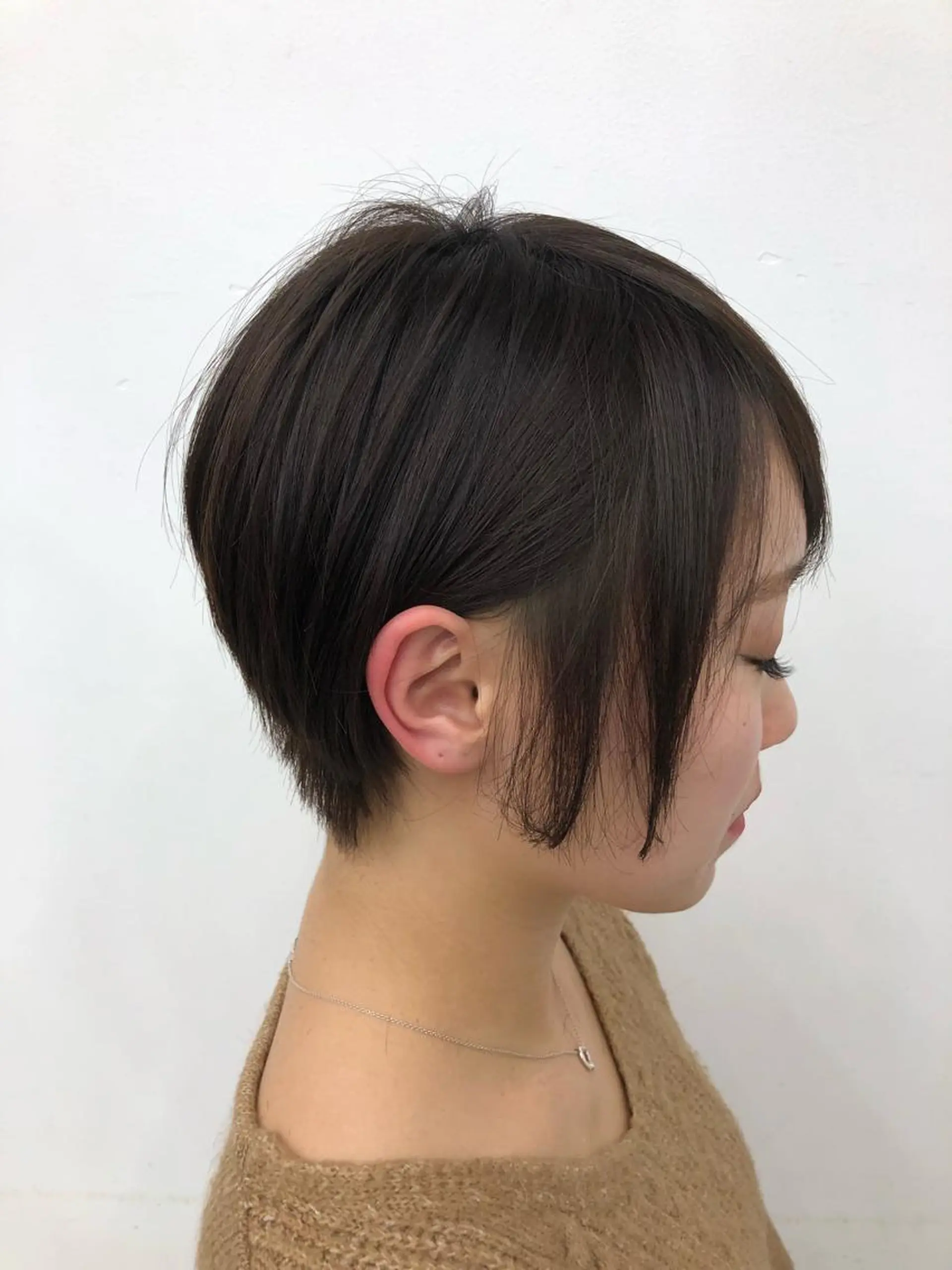 ショート ボブ 岩崎 裕司のヘアスタイル