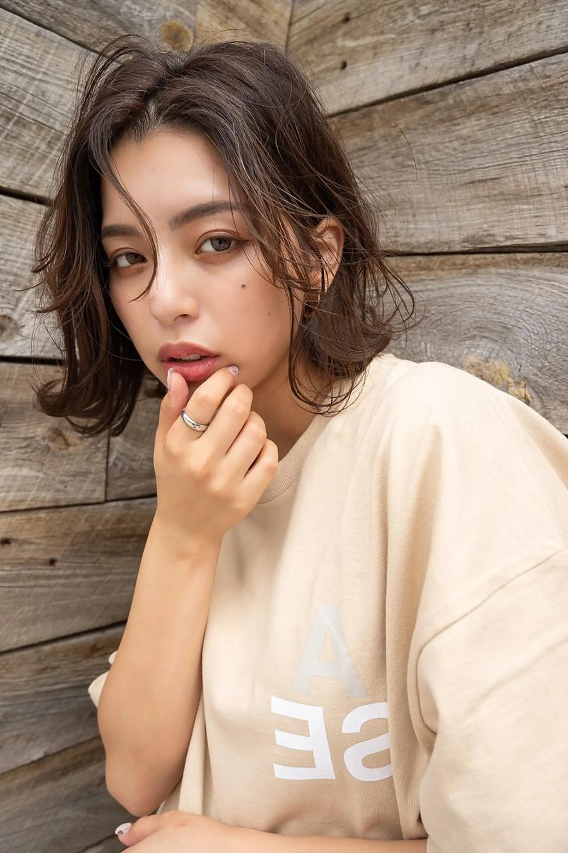 ショート カラー ベージュカラー ブラウンカラー 透明感カラー レイヤーカット ANGELICA 天理店のヘアスタイル