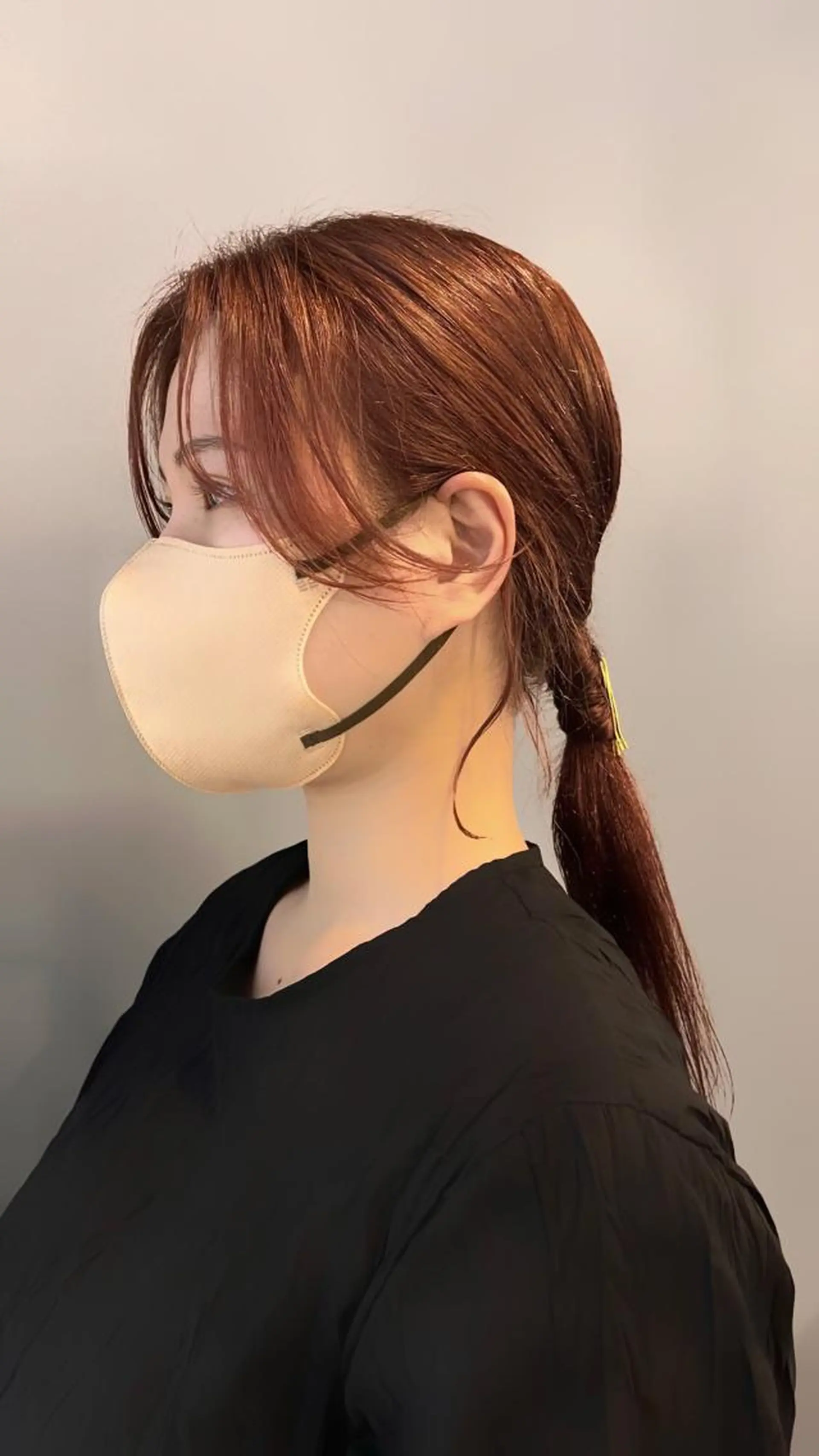 ミディアム KOCHAB 中村穂風のヘアスタイル