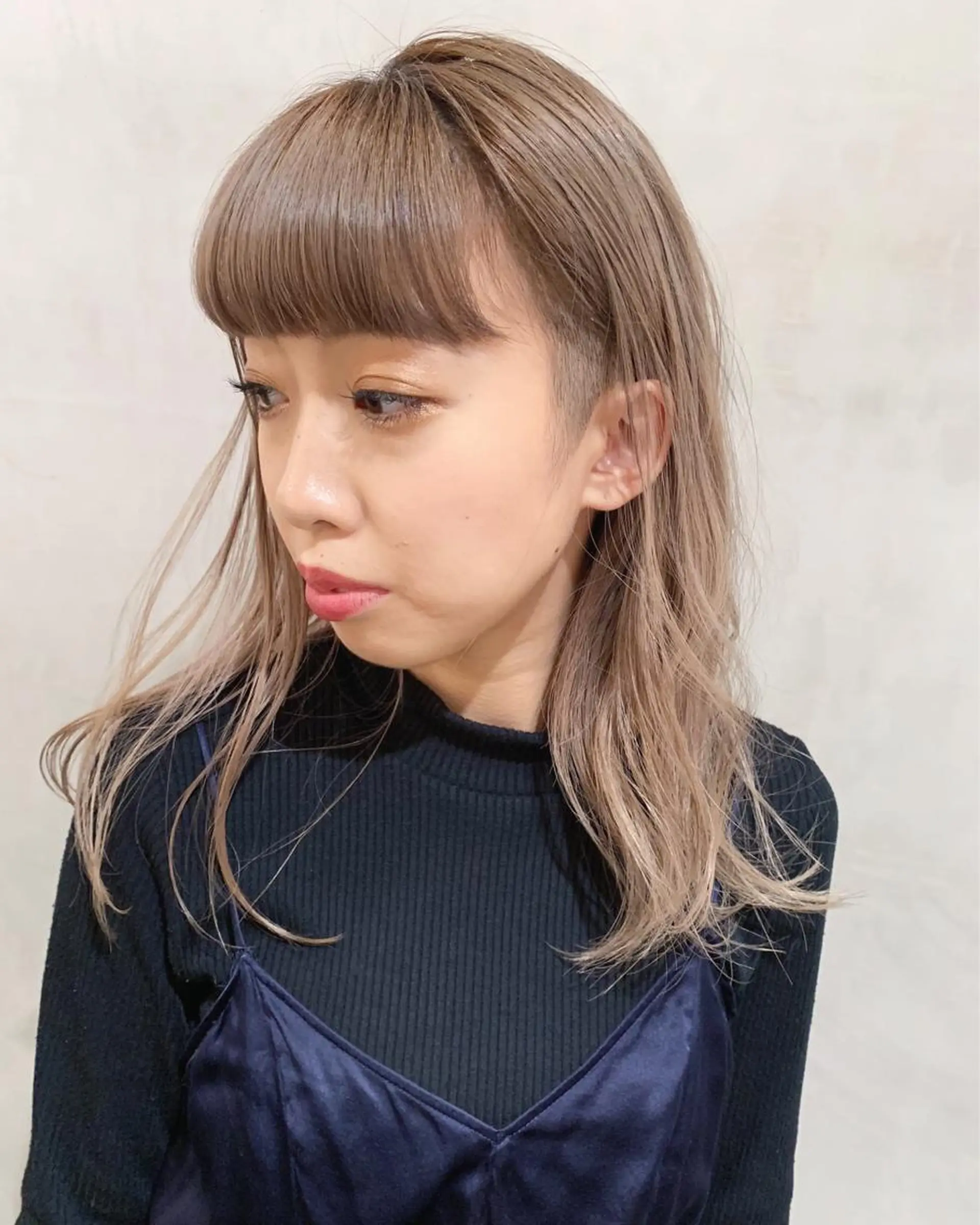 セミロング カラー カット ヘアカラー トリートメント 優 作のヘアスタイル
