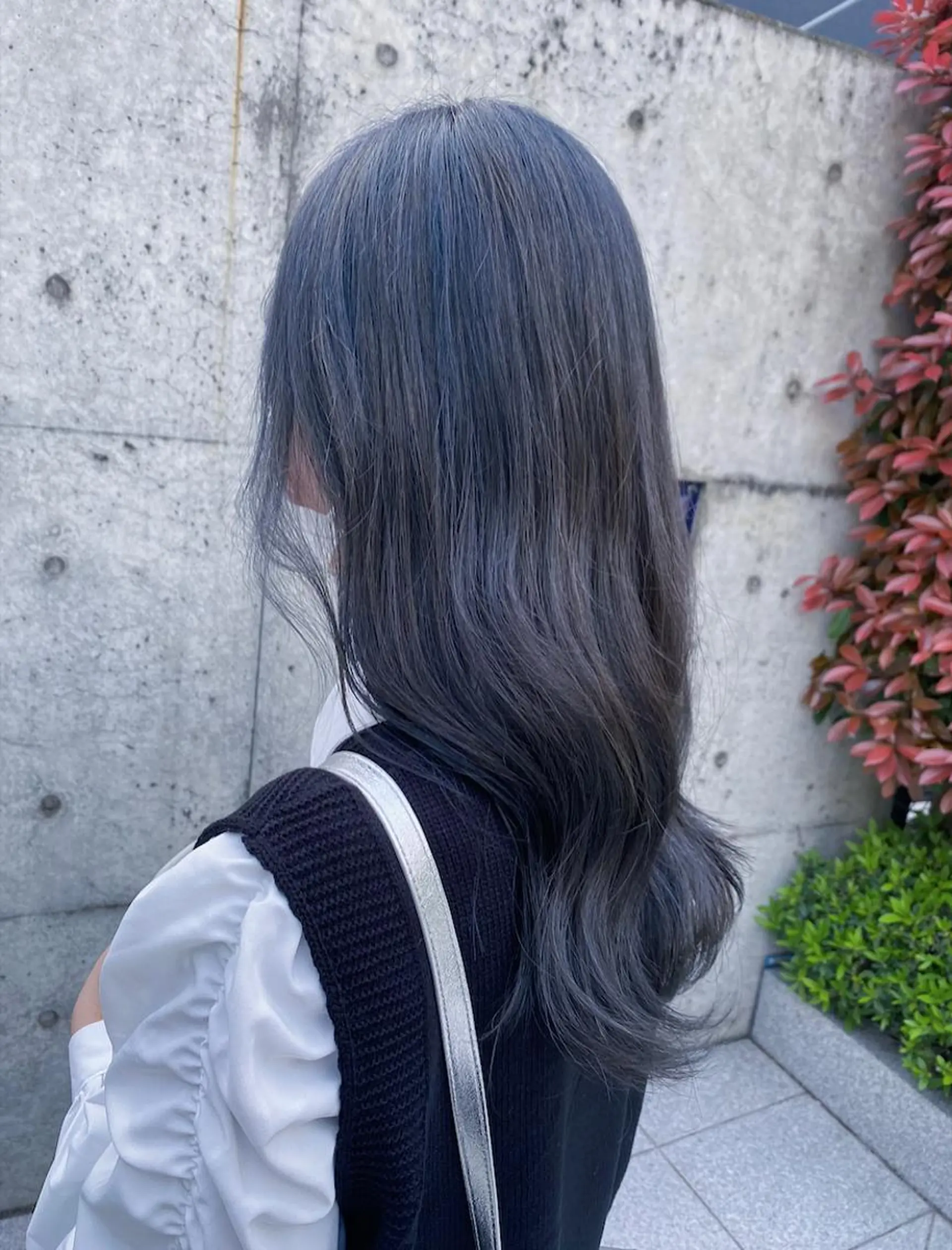 ロング カラー ヘアアレンジ 寒色アイドルカラー JUNOチナツのヘアスタイル