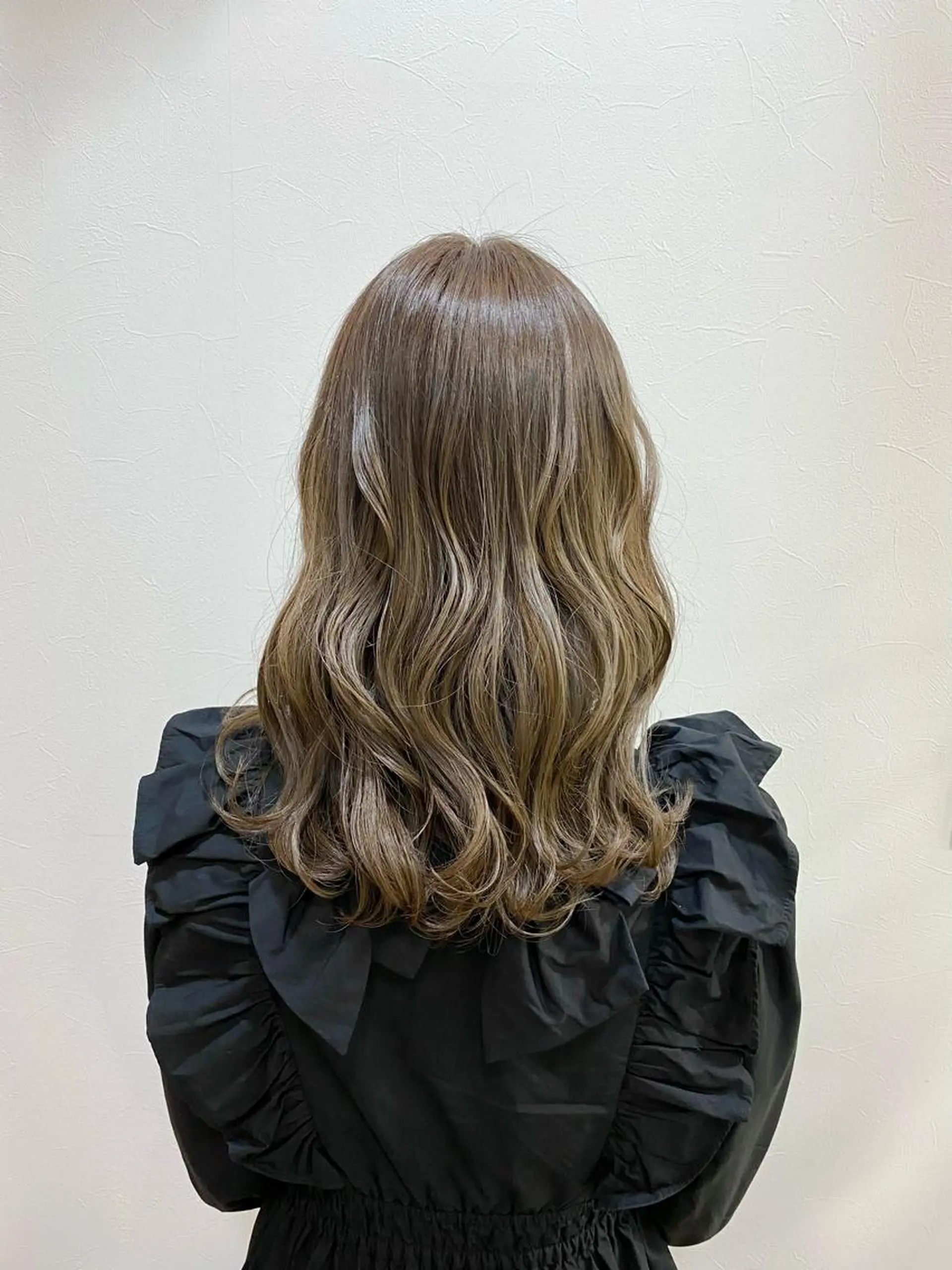 ミディアム カラー ノーブル美容室イオン高橋店所属・鈴木 純子のヘアスタイル