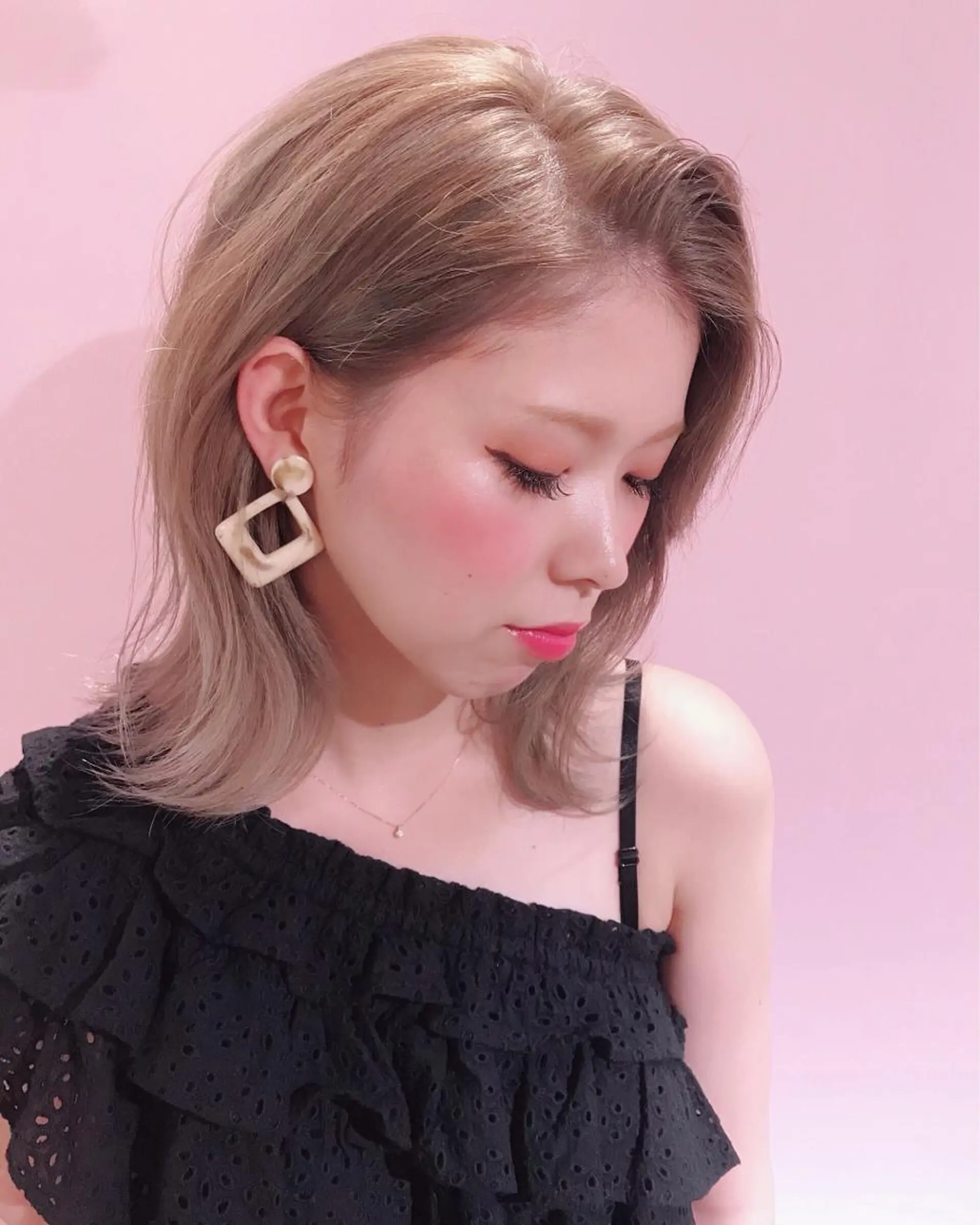 セミロング カラー ブリーチ ブロンド ♡ma ki♡のヘアスタイル