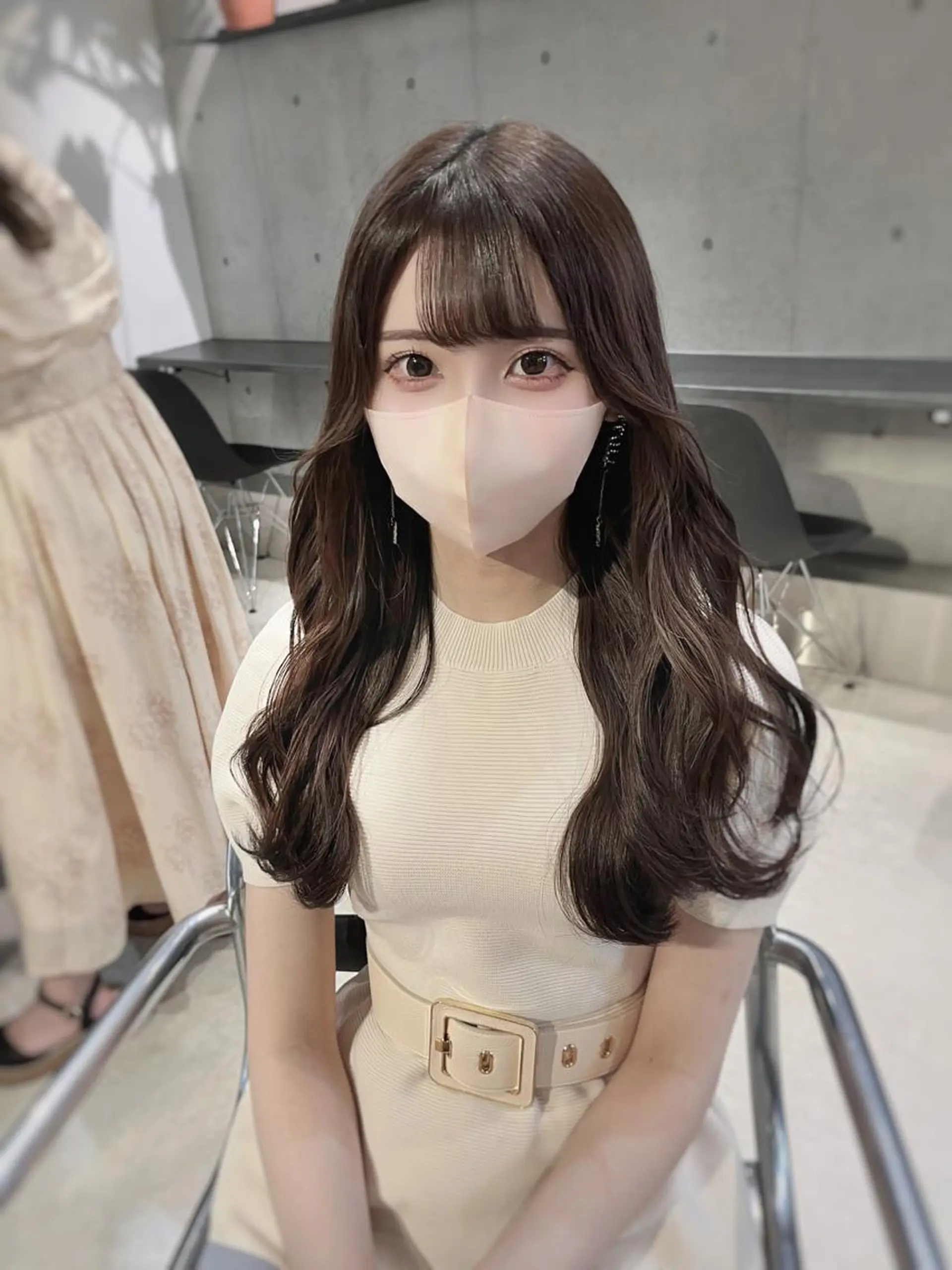 ミディアム カラー パーマ ヘアアレンジ メンズ キッズ ネイル マツエク・マツパ アイブロウ ブラウンカラー ラベンダーカラー ラベンダーブラウン カラーマツエク くびれヘア カット ヘアカラー トリートメント 🌸グレージュ/ ベージュ🌸yutaのヘアスタイル