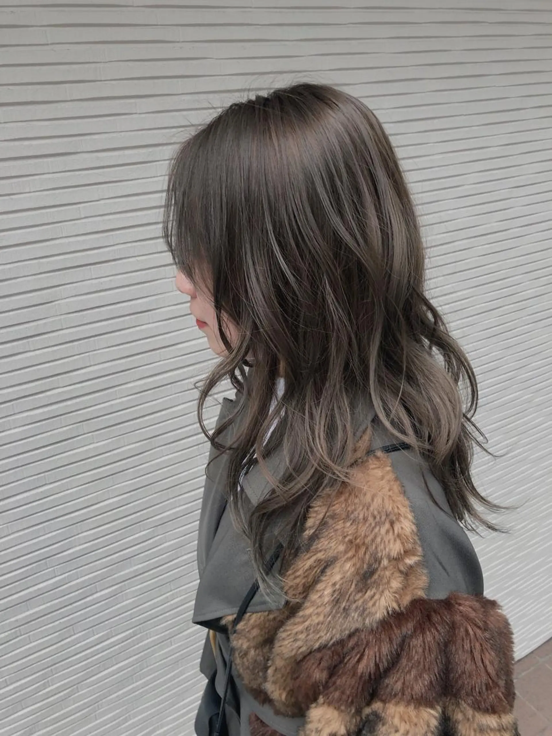 カラー 🦩レイヤー|透明感 カラー🦩makoのヘアスタイル