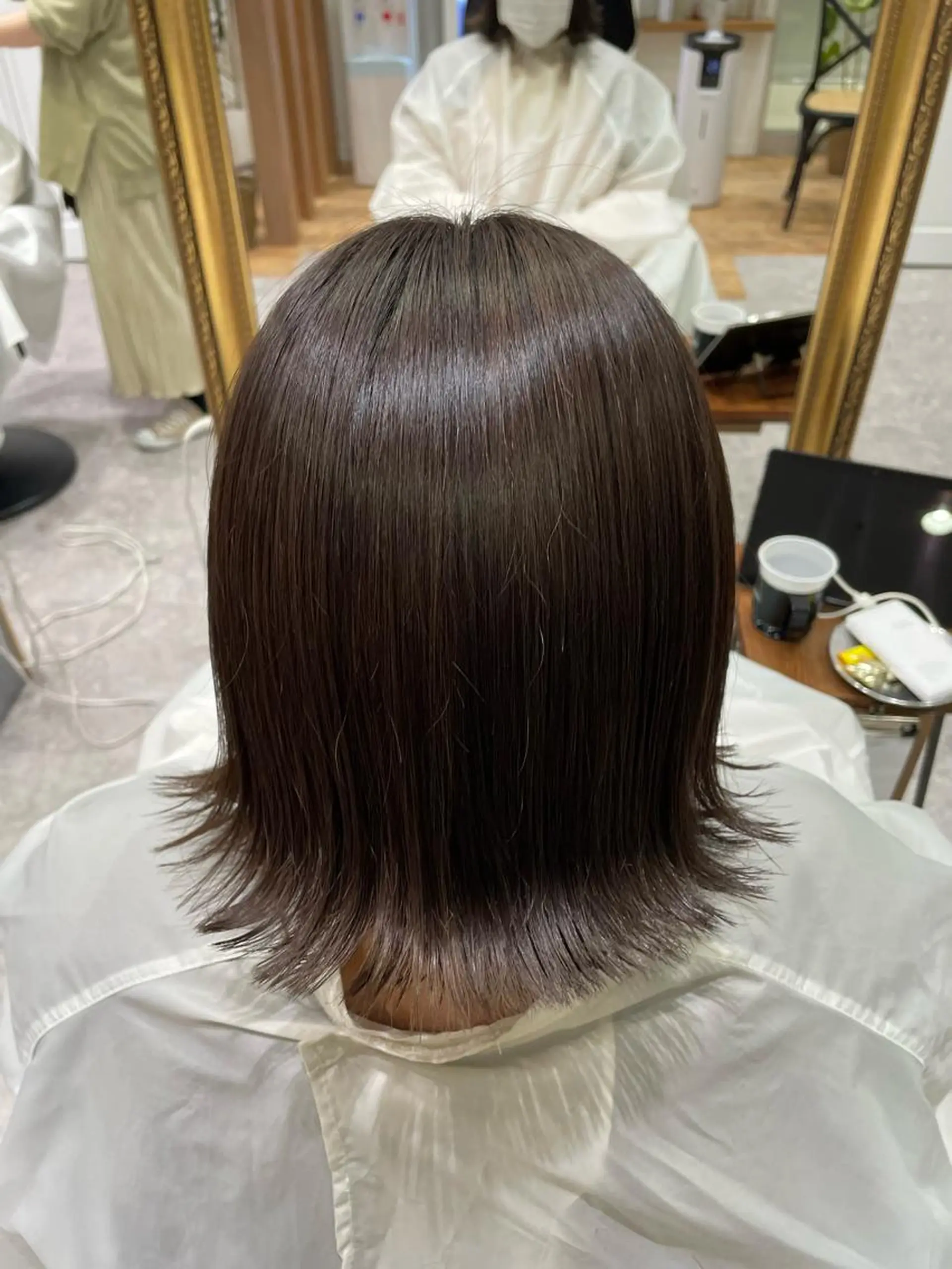 カラー ハイトーン、ベージュ ボブカット🫧のヘアスタイル