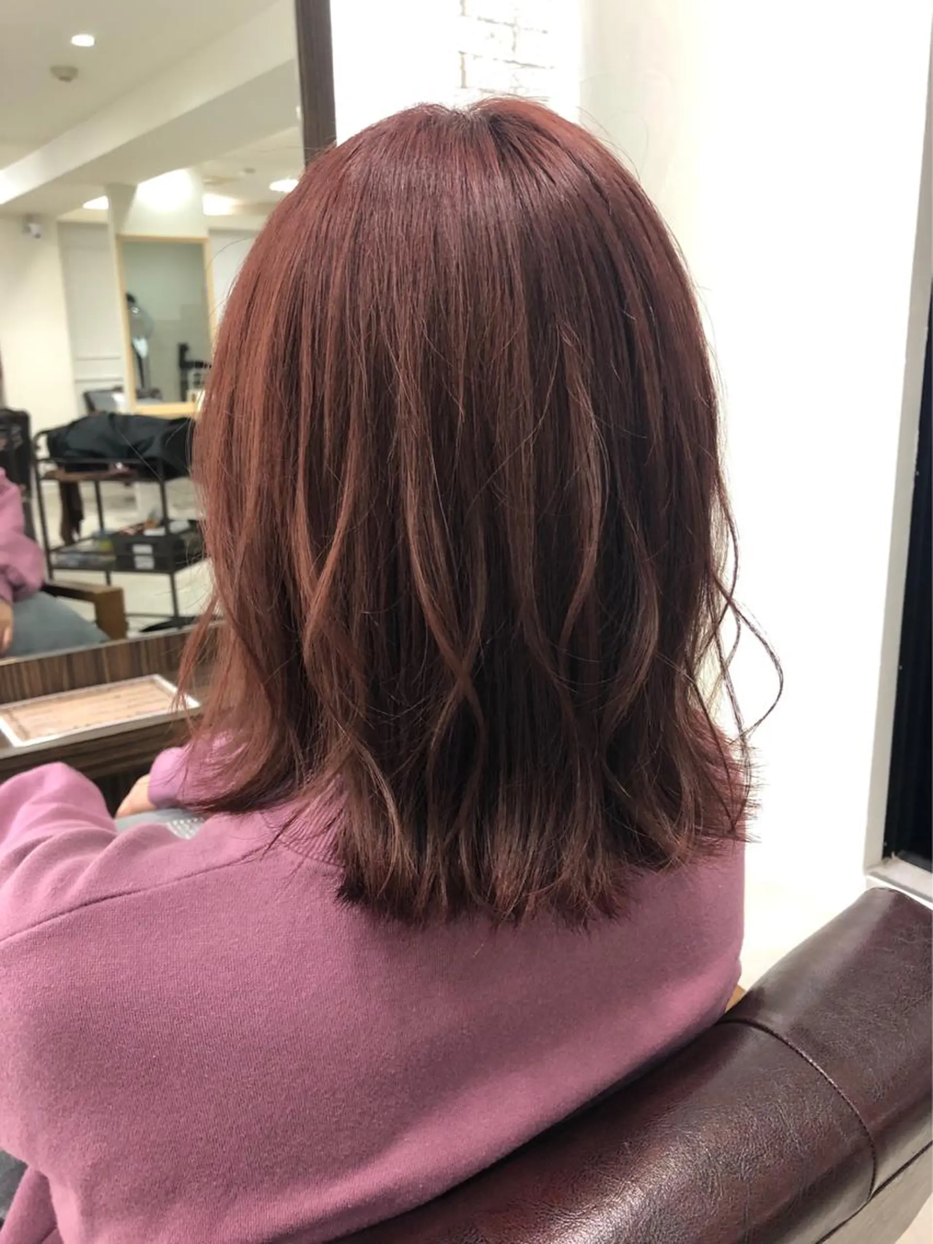 ショート カラー レッドカラー Zina 難波所属・YUDA 湯田のヘアスタイル