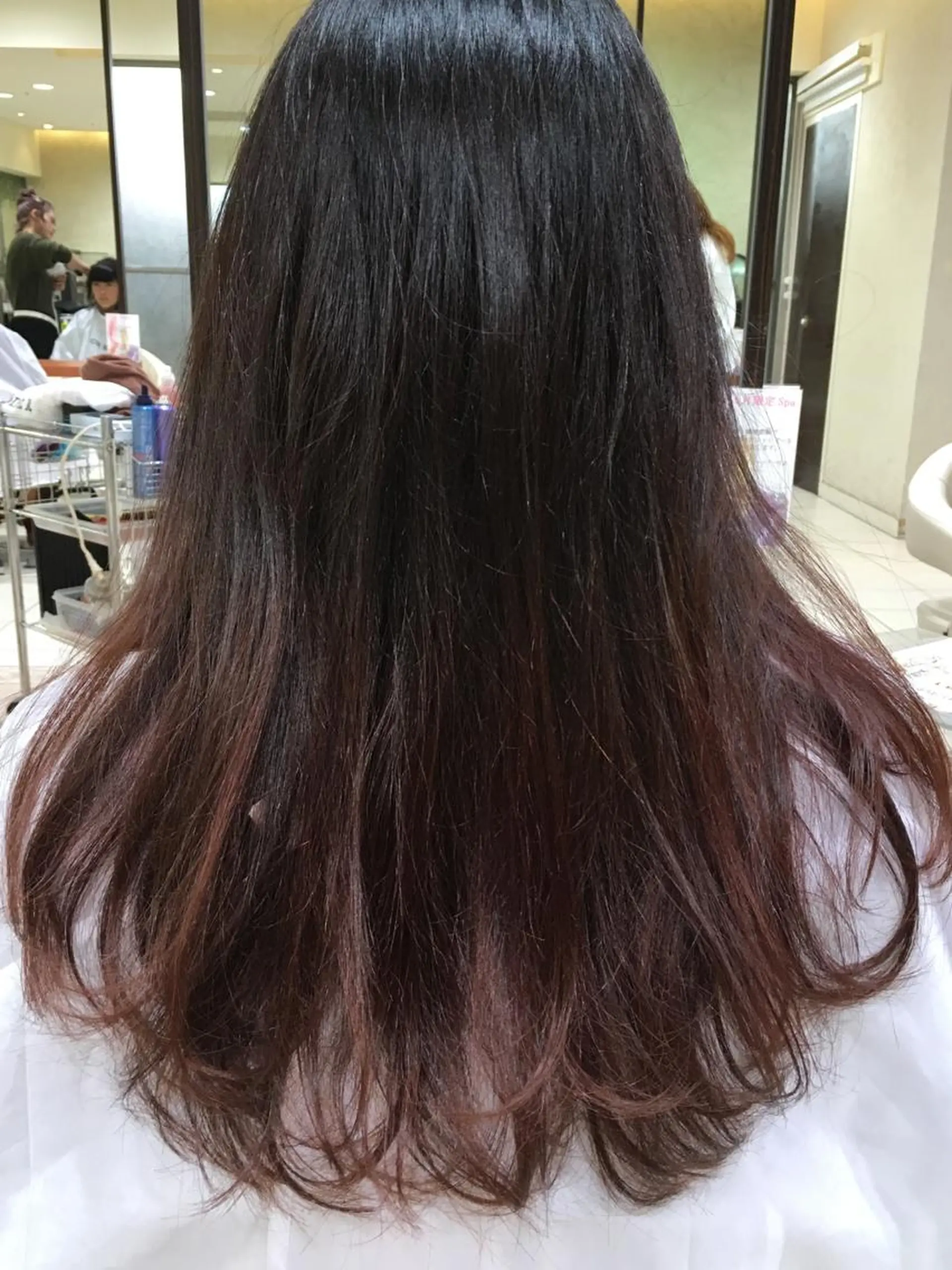 カラー ハイライトカラー ルビー 🌟カラーの達人🌟 タマガキ　コウジのヘアスタイル