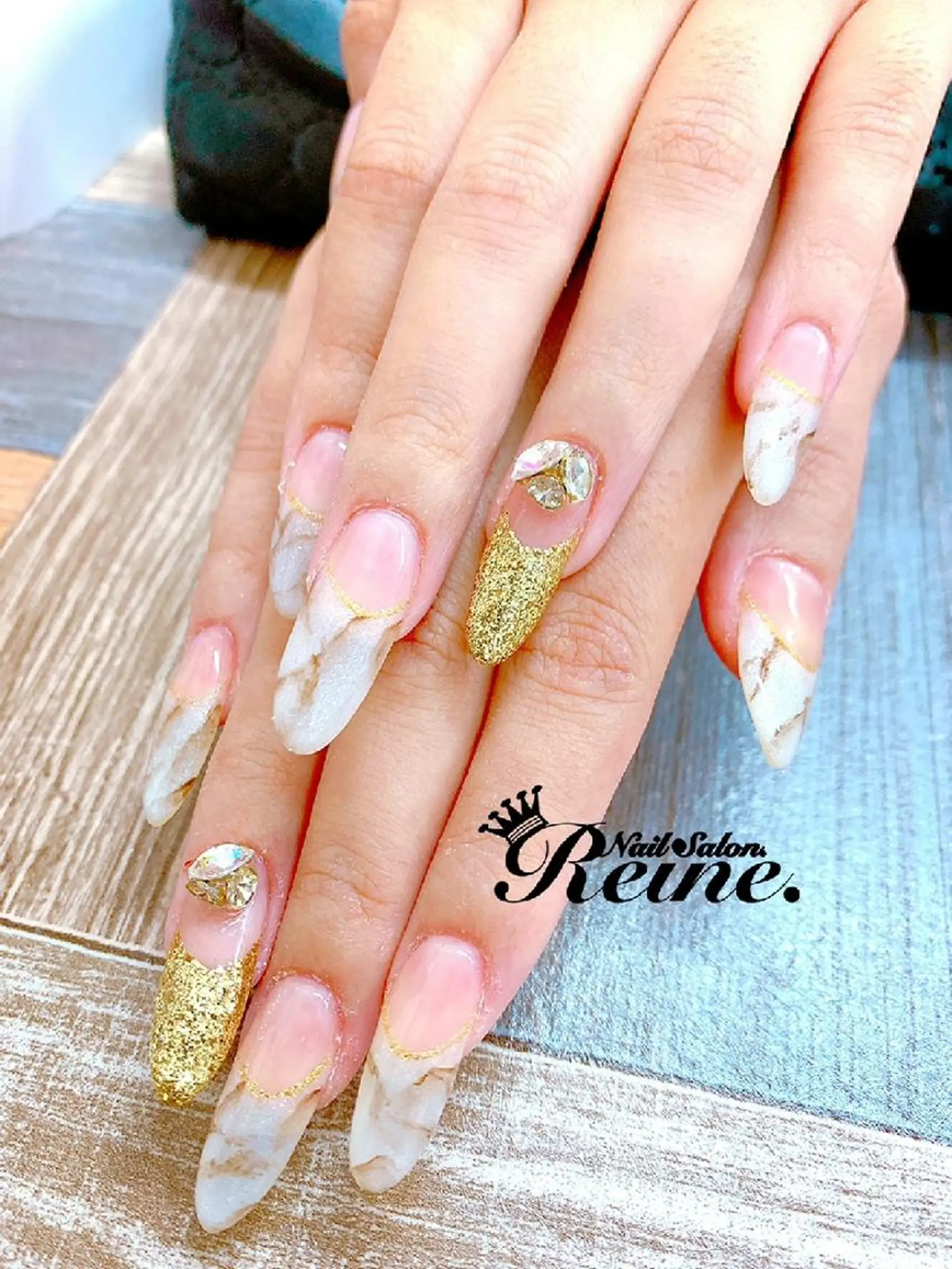 ネイル ジェルネイル Nailsalon Reine所属・玉栄 伶奈のネイルデザイン