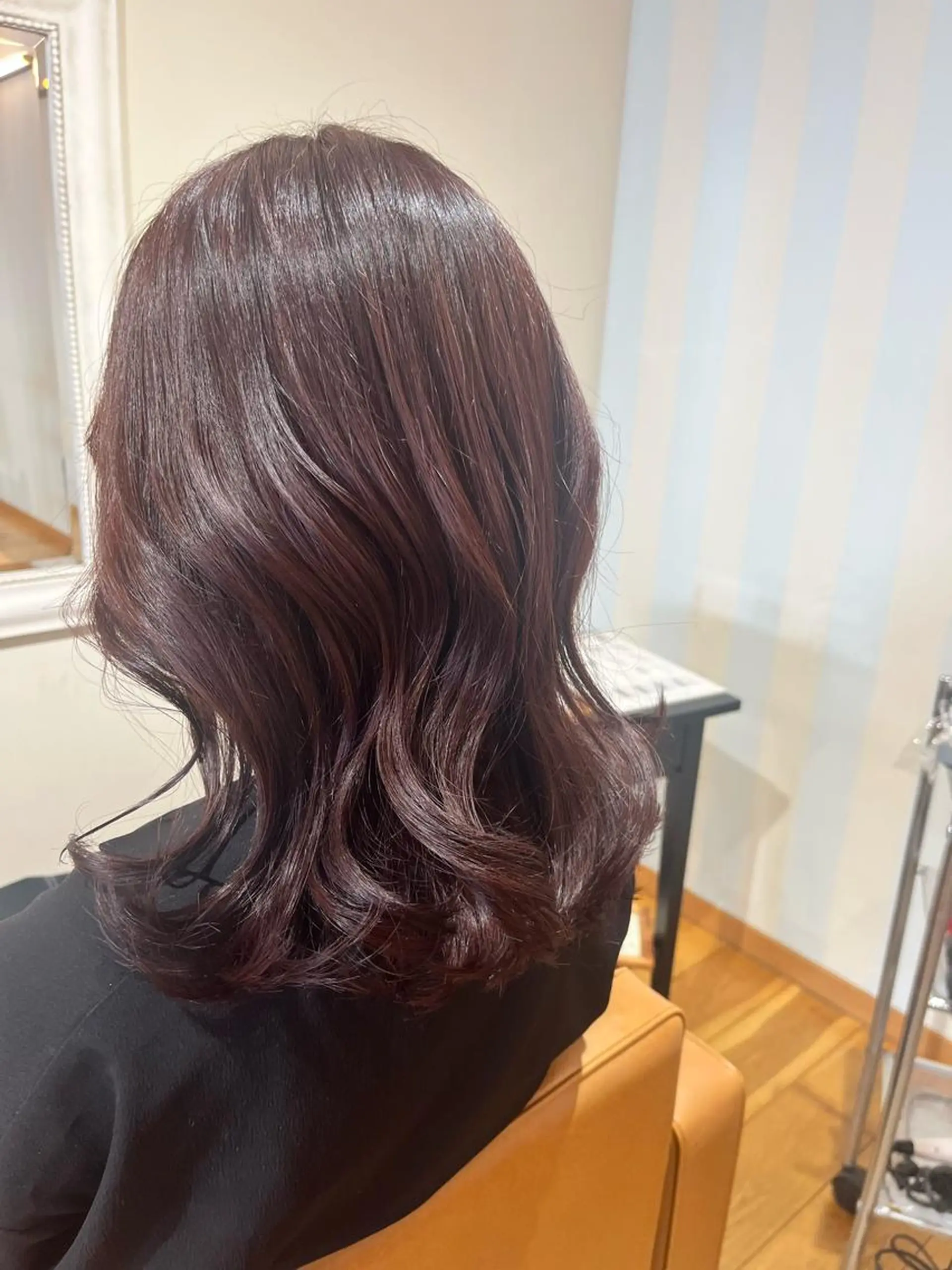 セミロング カラー ブリーチ ブラウンカラー 透明感カラー ブリーチなしカラー ピンクカラー カット ヘアカラー トリートメント ガレリア  名駅オーキッドGビル店所属・名駅／艶髪ストレート ／ヘッドスパ／伴怜奈のヘアスタイル