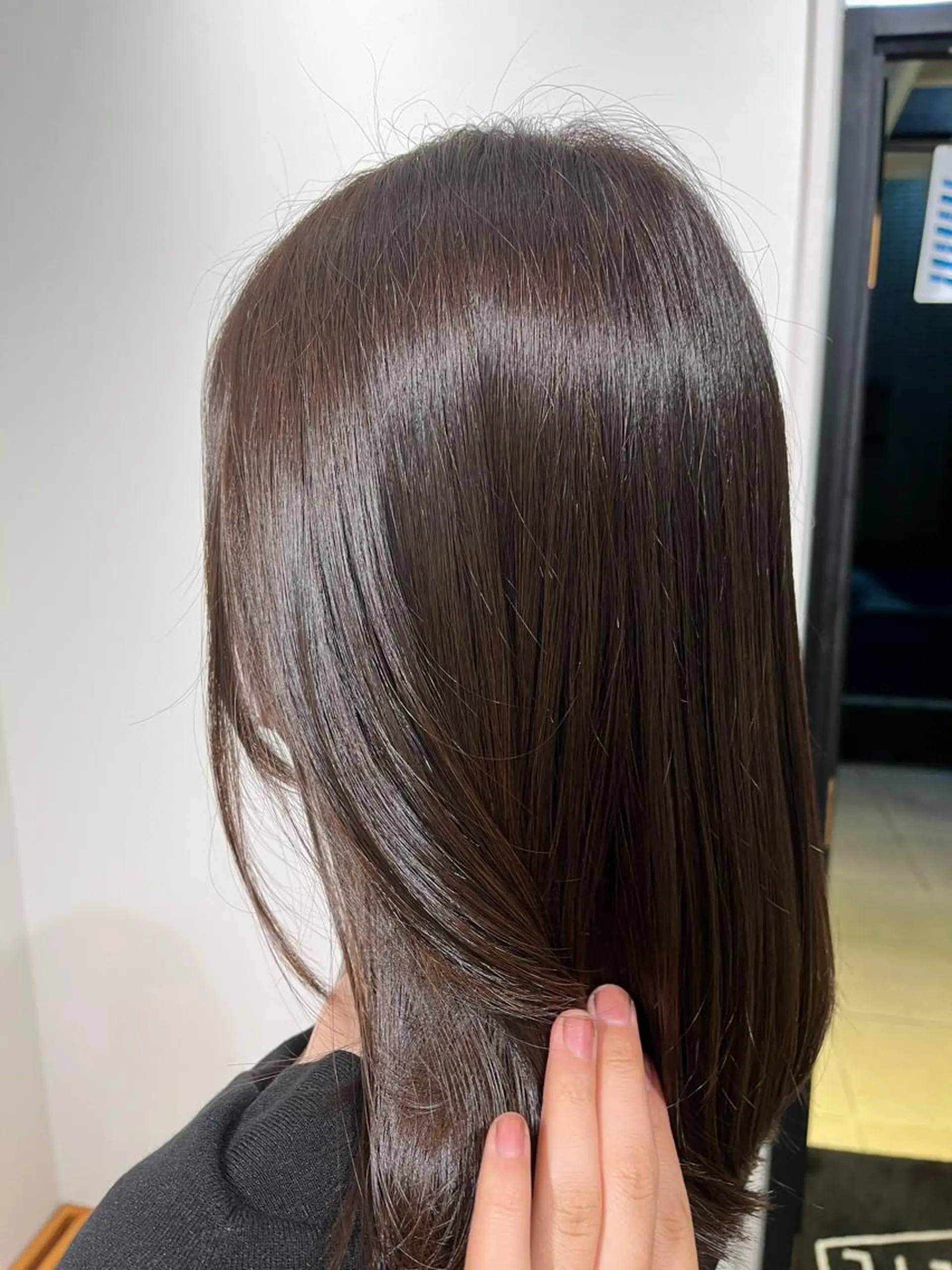 カラー 透明感カラー マツザキ メグミのヘアスタイル