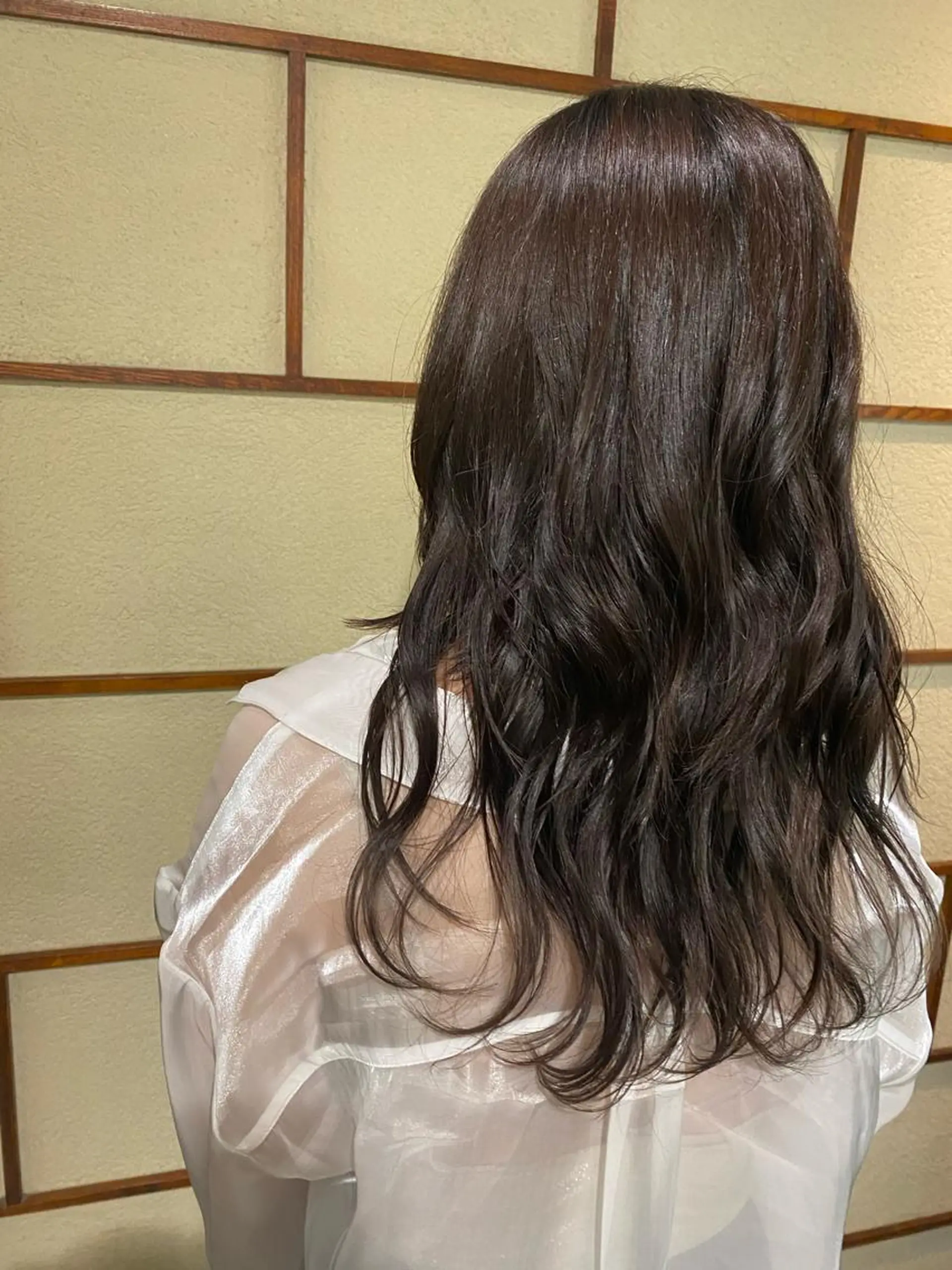 ロング 白井 雅美のヘアスタイル