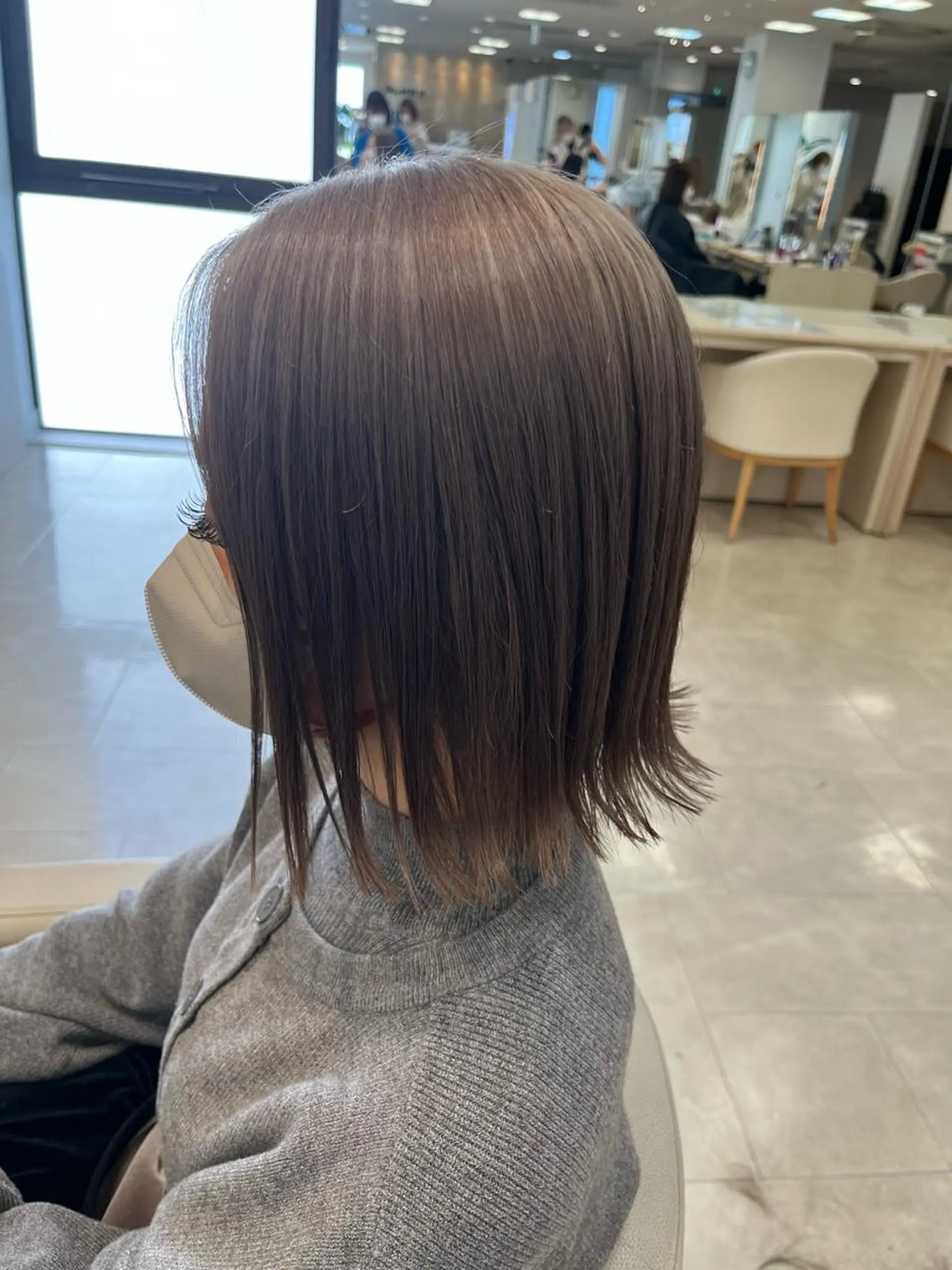 ミディアム カラー ママ美容師🎀 暖色オーダーNo.1のヘアスタイル