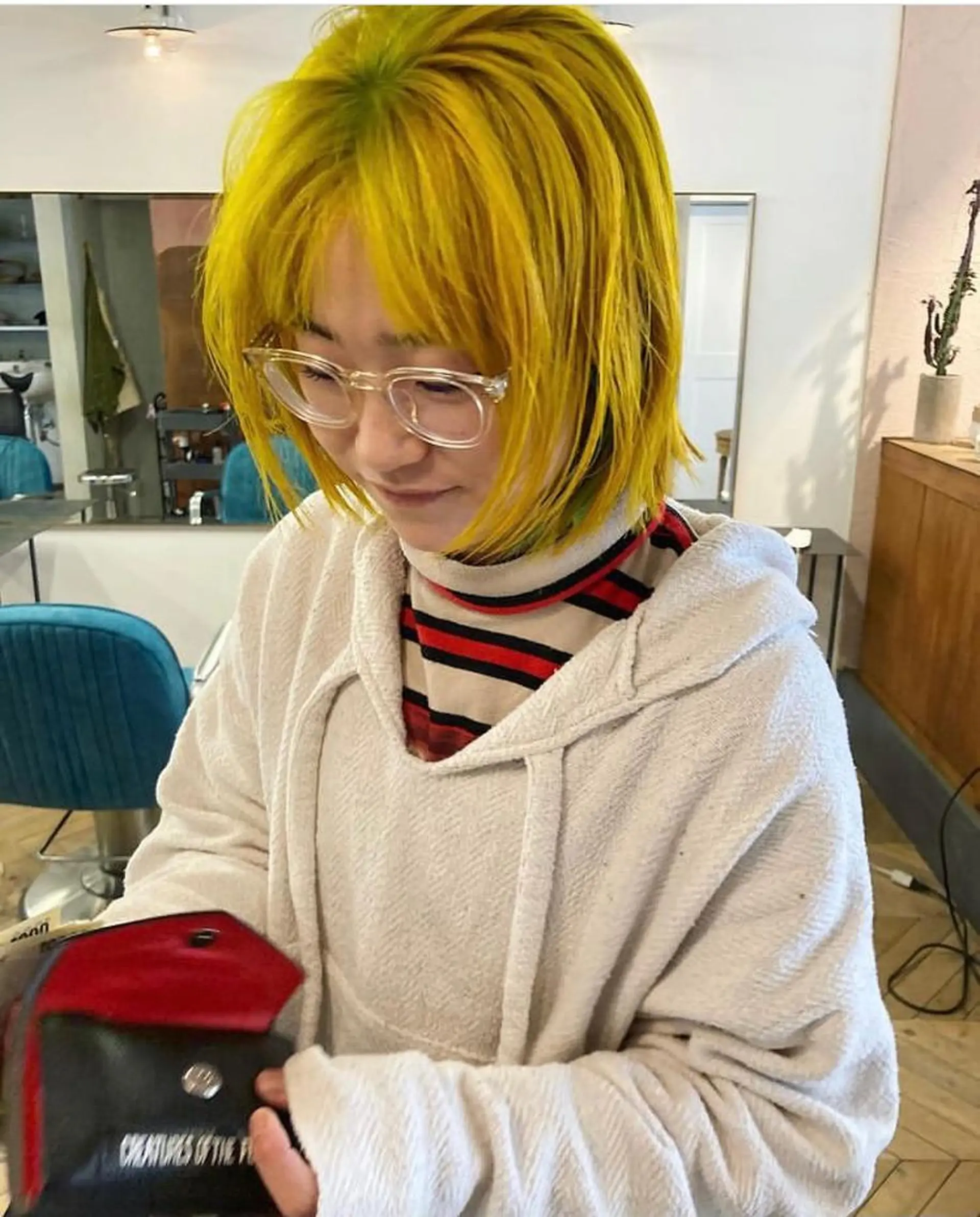 カラー ticro所属・TAKAHASHI KANNAのヘアスタイル