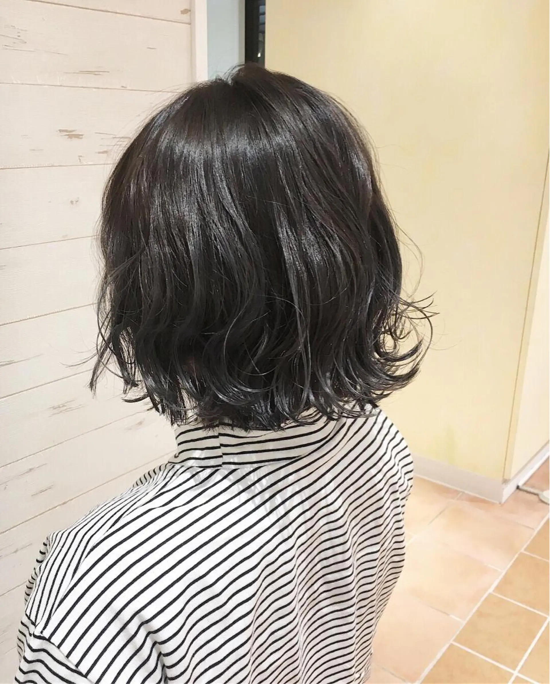 ミディアム ミヤザキ タクトのヘアスタイル