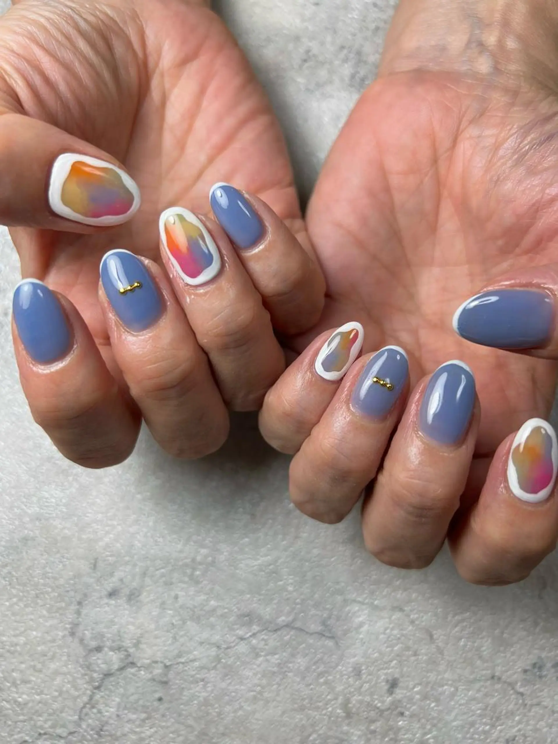 ネイル フレンチネイル ジェルネイル 持ち込み パラジェル シンプルネイル flowers nailのネイルデザイン