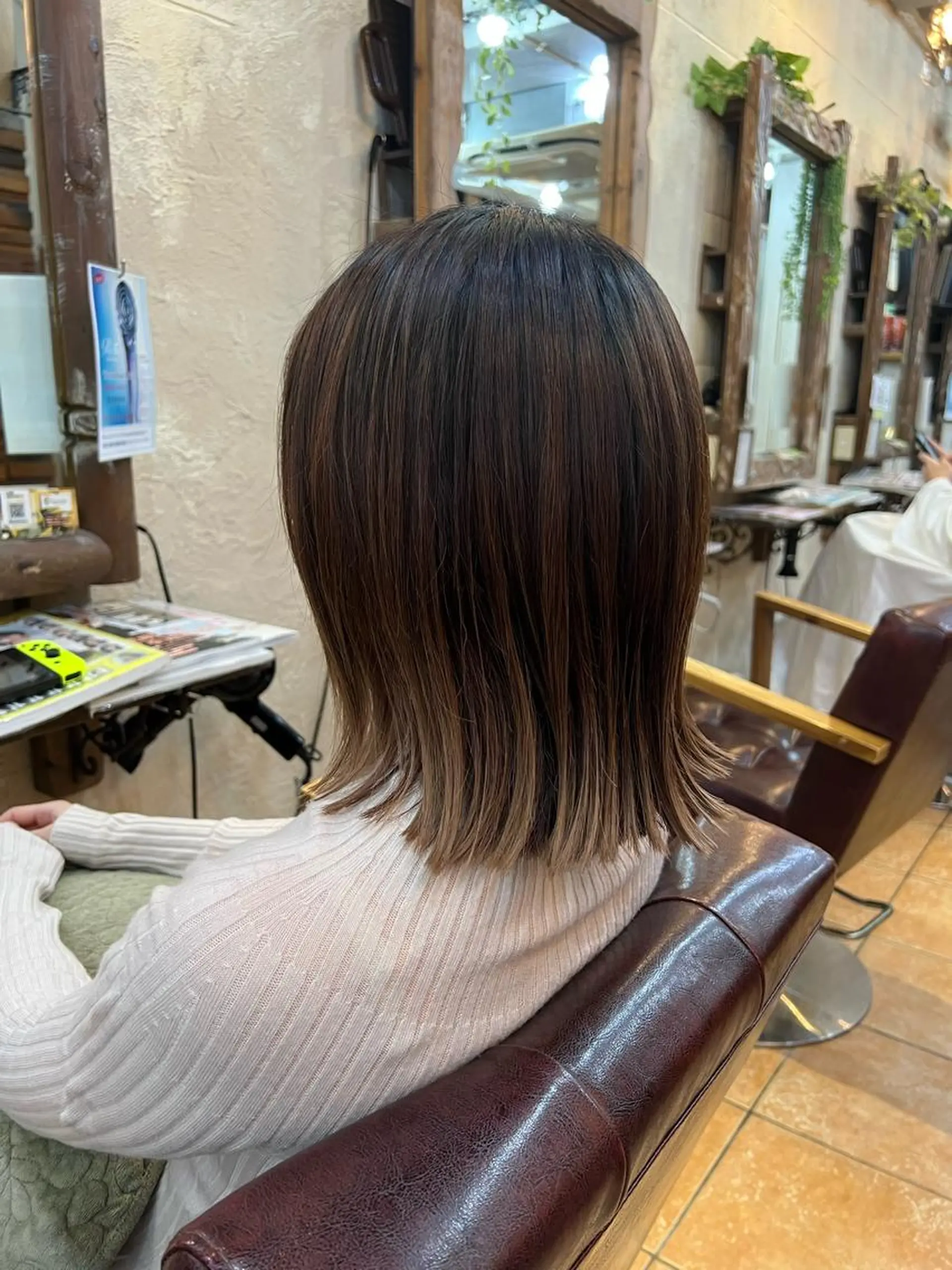 ミディアム 切りっぱなしボブ ボブ トリートメント 椙本 莉奈/sugiのその他イメージ
