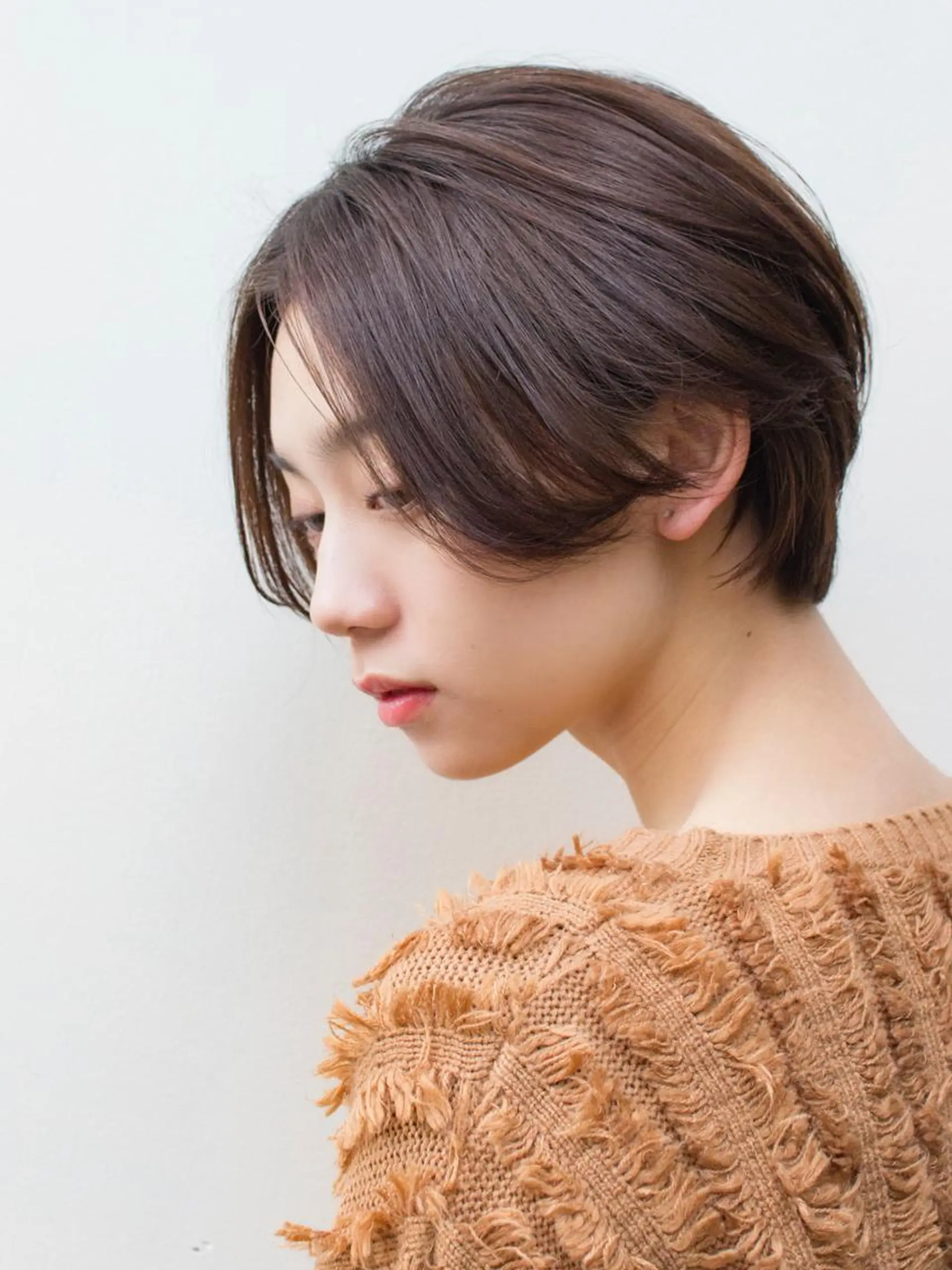 ショート 切りっぱなしボブ ショートボブ ボブ ハイライト シースルーバング 似合わせ/茅ヶ崎 スズキ タクマのヘアスタイル