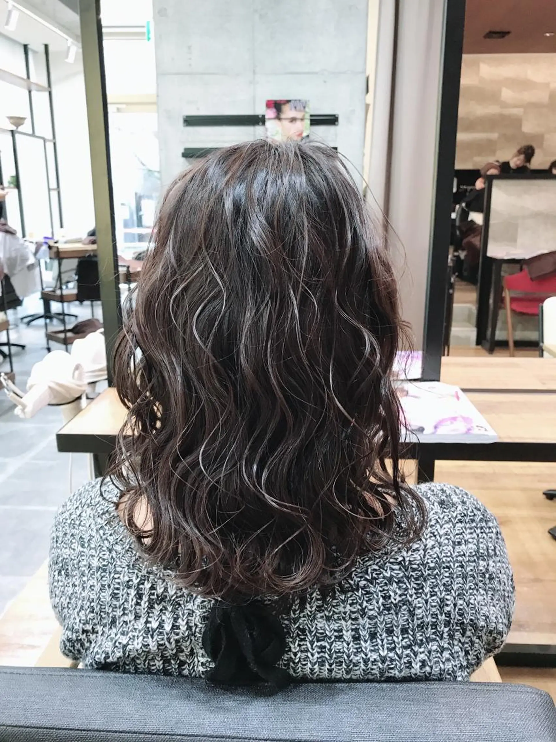 ミディアム カラー 天野 開のヘアスタイル