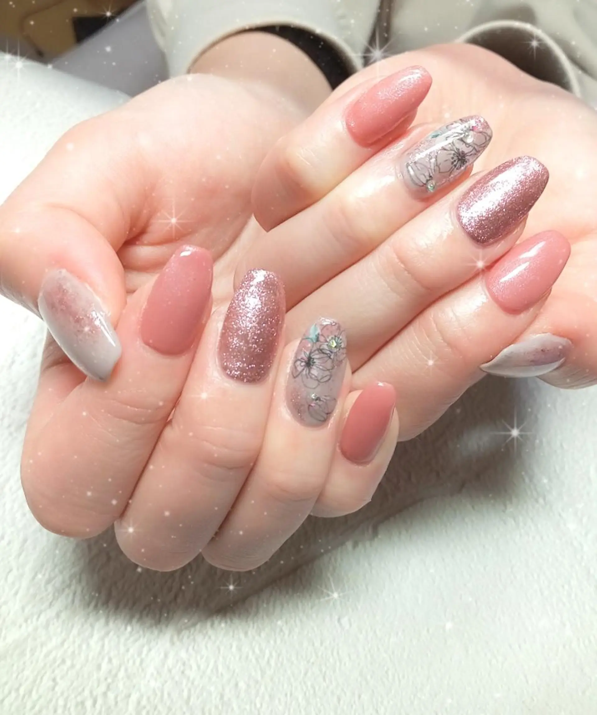 ネイル フラワーネイル キラキラネイル オフィスネイル シンプルネイル 春ネイル ハンドネイル flure de neige yukiのネイルデザイン