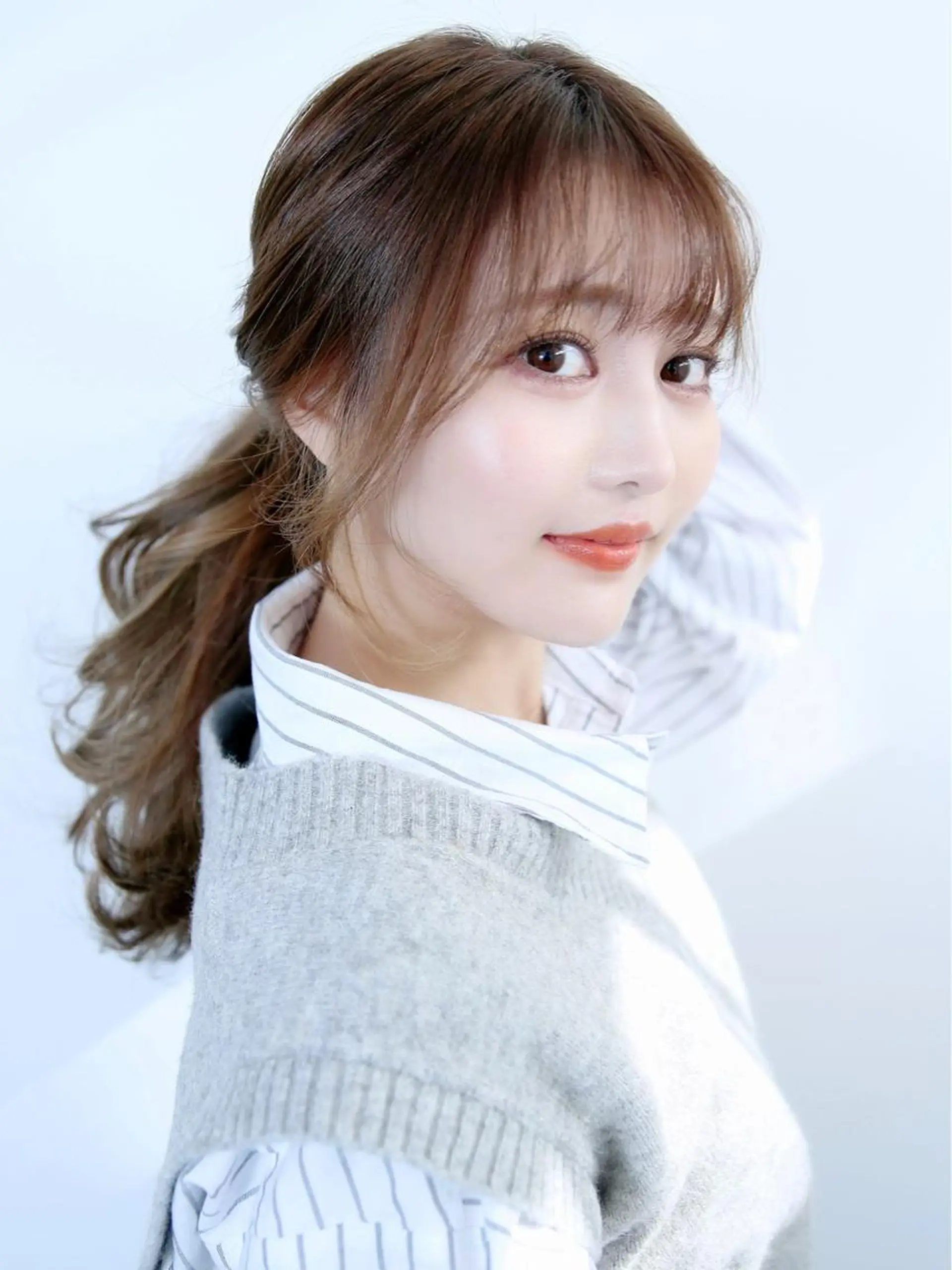 ロング カラー カット ベージュ/インナー カラー🤍Rieのヘアスタイル