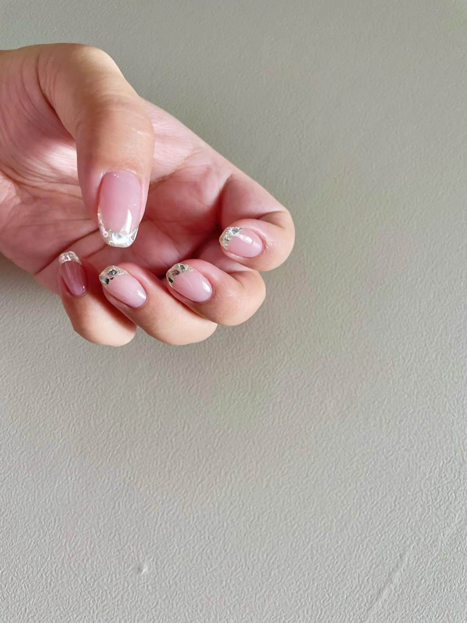 ネイル フレンチネイル ガラスフレンチ Nail Salon Y.のネイルデザイン