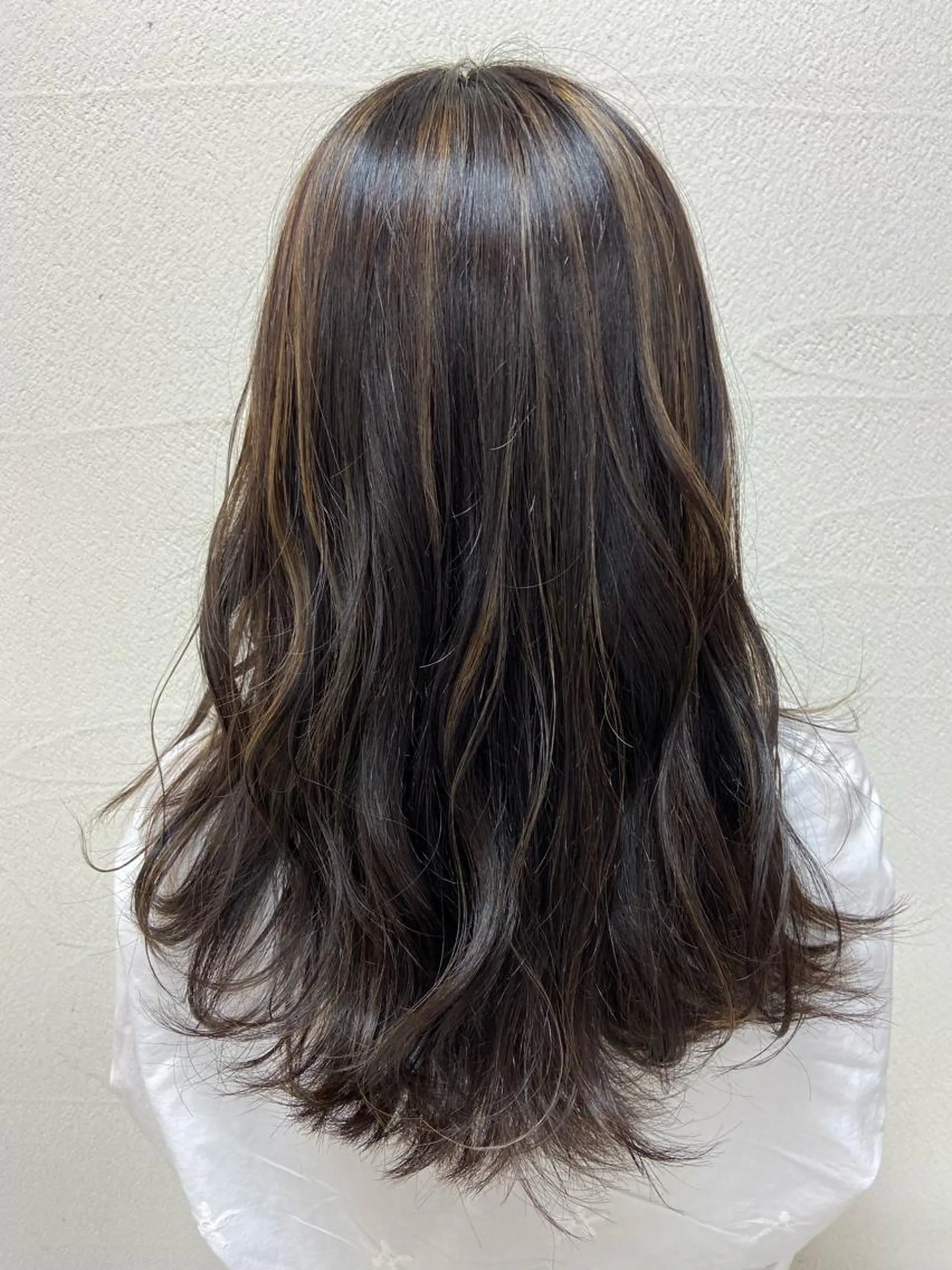 ロング カラー ブリーチ ハイライトカラー ハイライト ヘアカラー 菊地 美憂のヘアスタイル