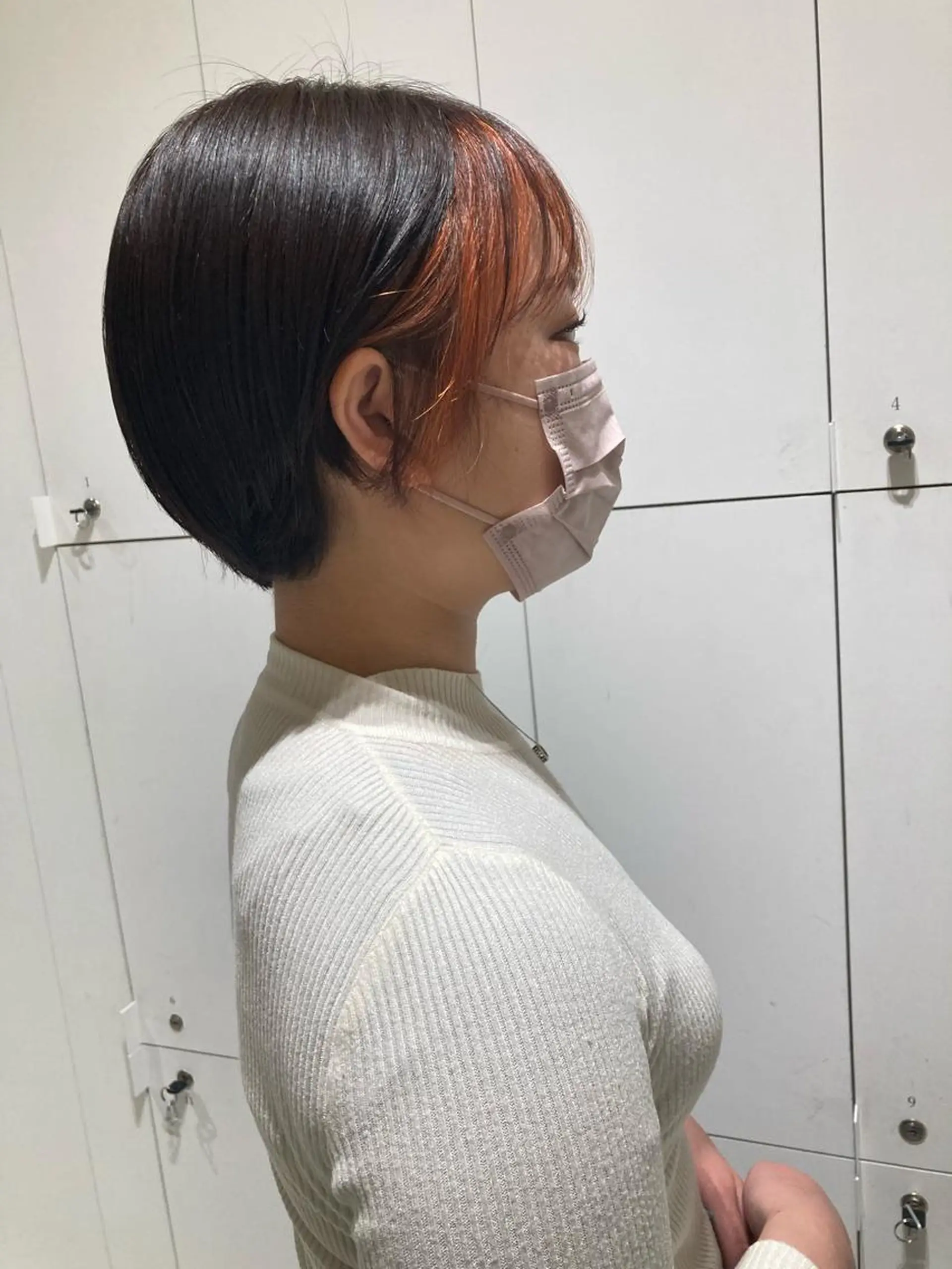 ショート カラー ミストバング  フェイスフレーミング ヘアカラー オリーブカラー🫧 nanohaのヘアスタイル
