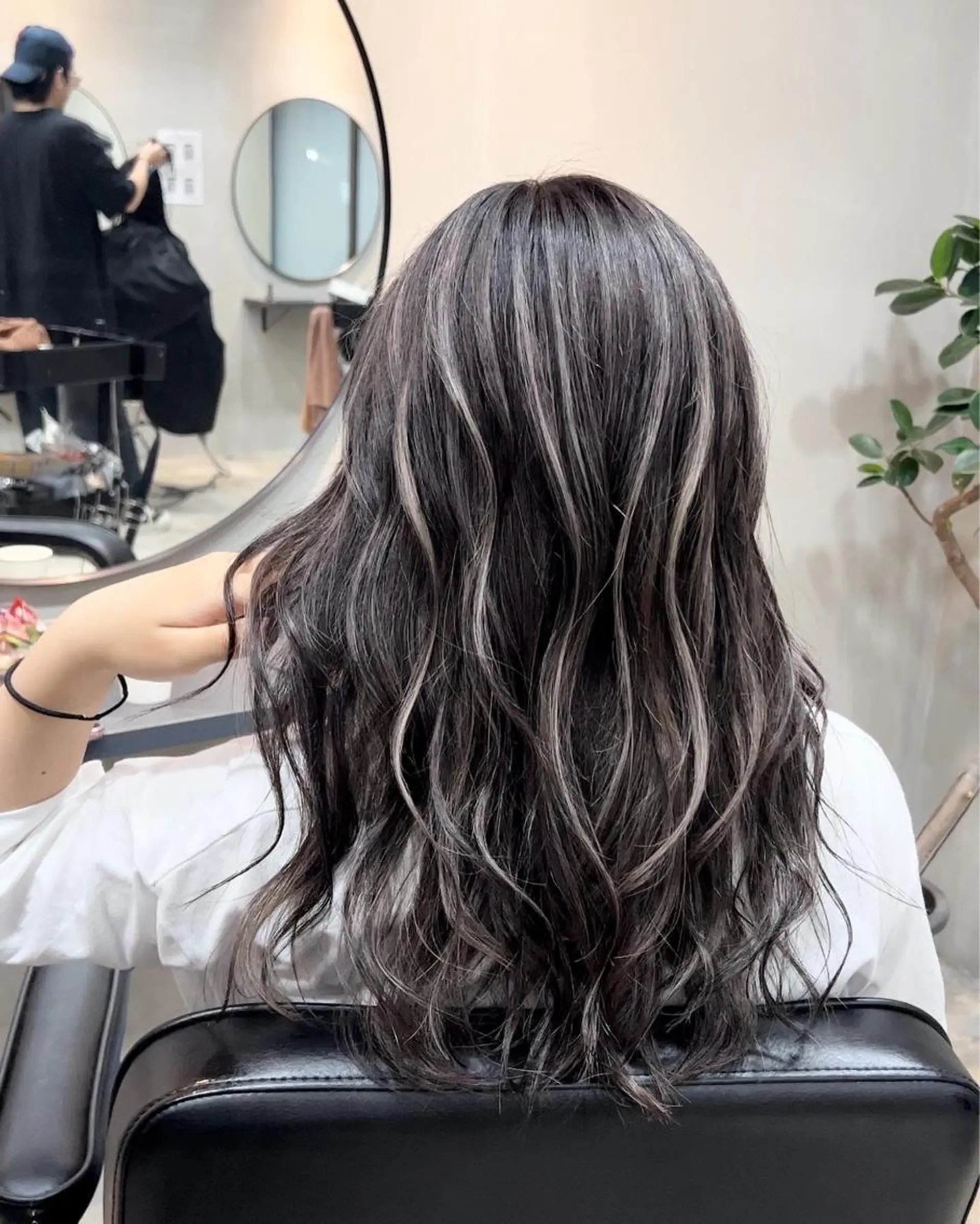 ロング カラー カット ヘアカラー トリートメント lafith hair leco所属・西金 徹のヘアスタイル