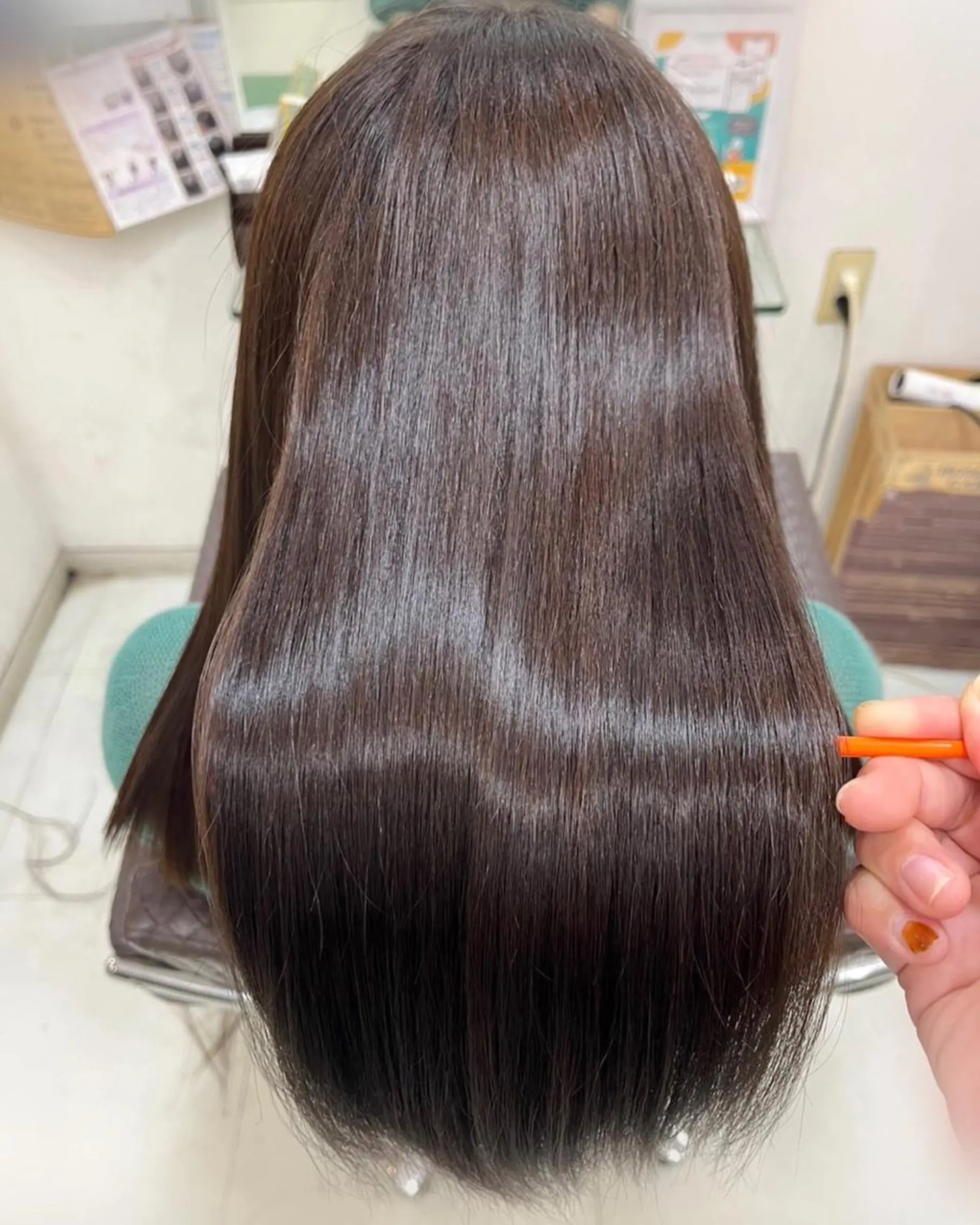 ミディアム 縮毛矯正 💐Lilas Jeanesse💐のヘアスタイル