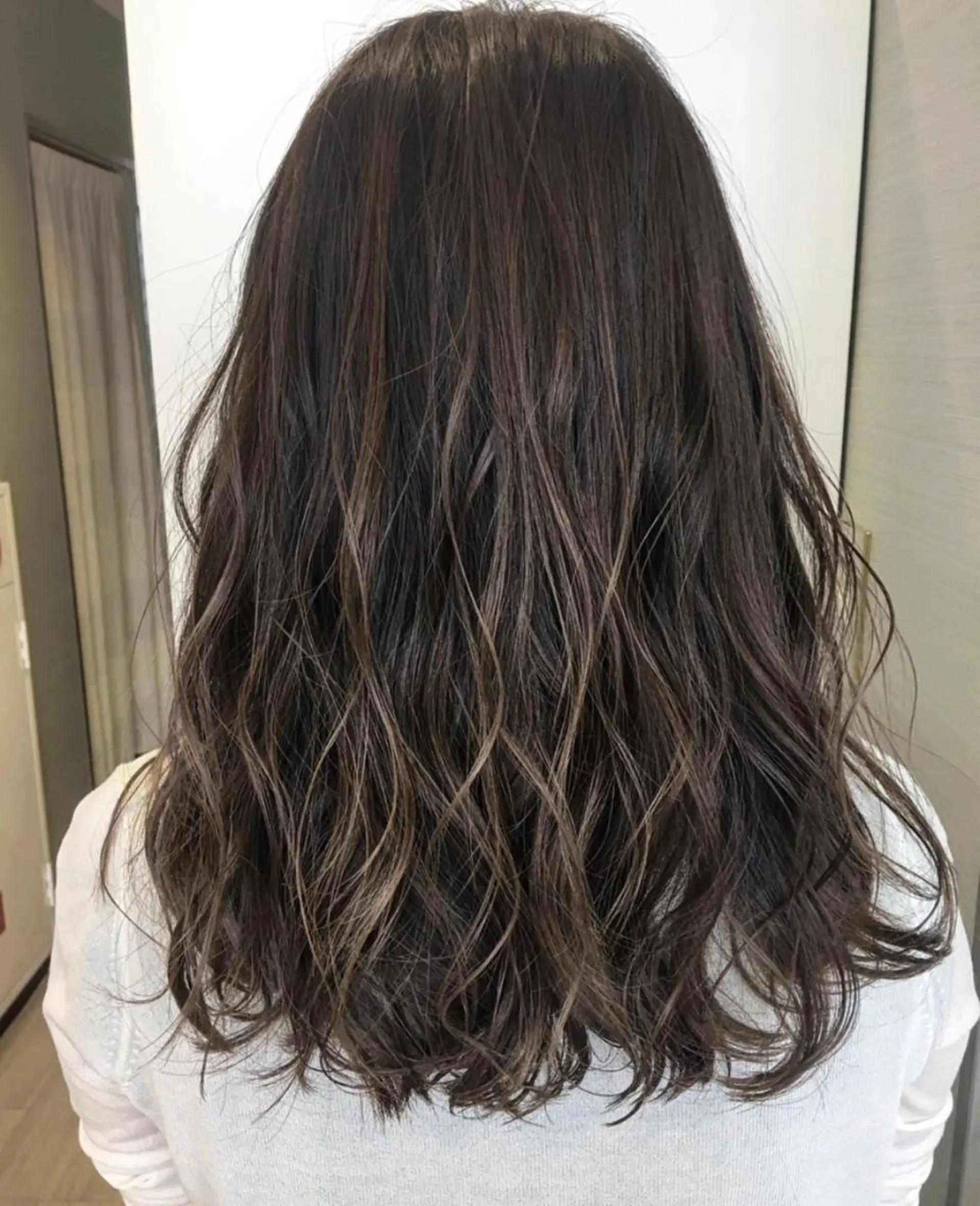 ロング カラー box mico. mutsumiのヘアスタイル