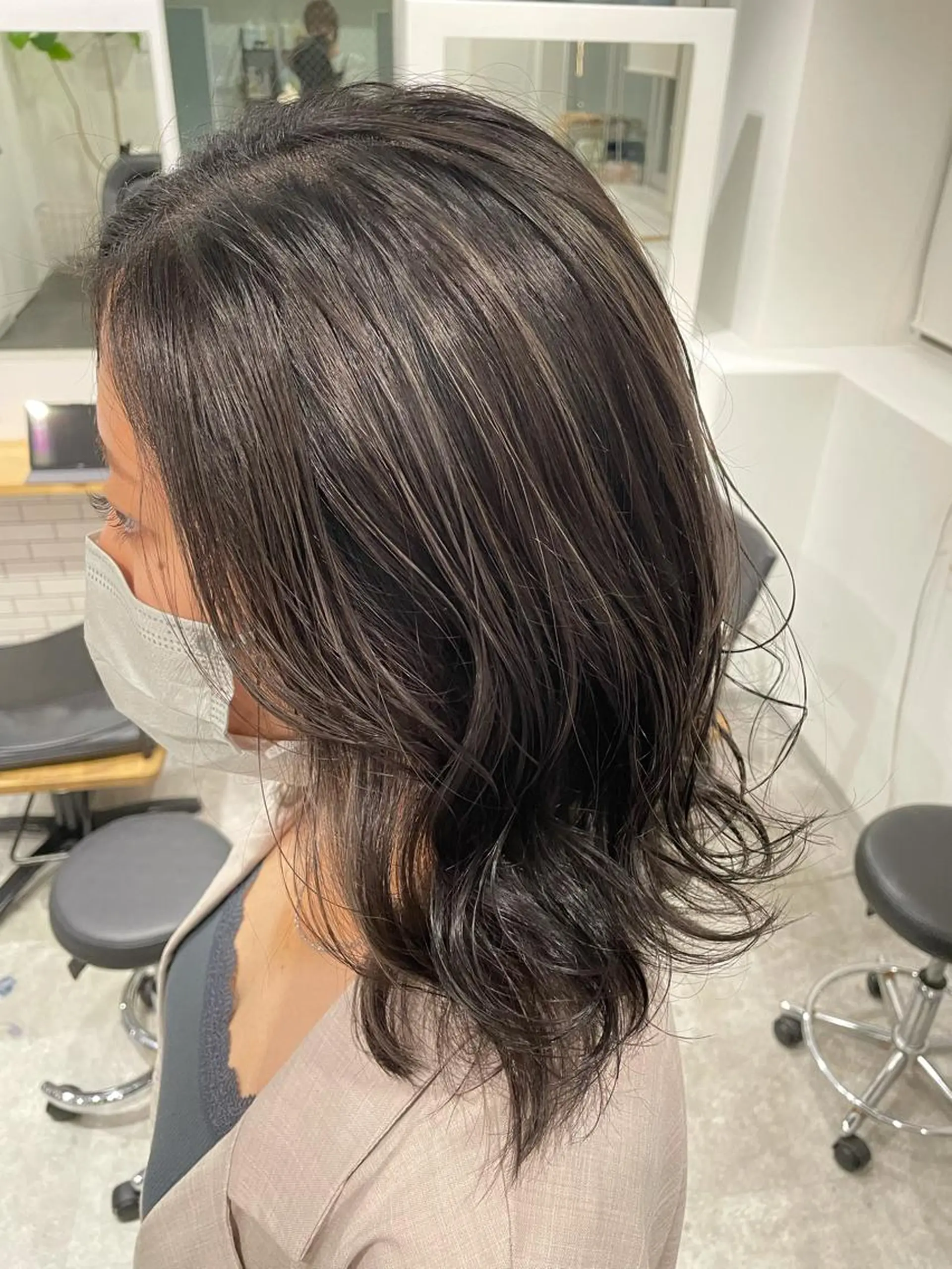 ミディアム カラー ハイライトカラー 3Dハイライト ハイライト ヘアカラー 京都美容師 塩のヘアスタイル