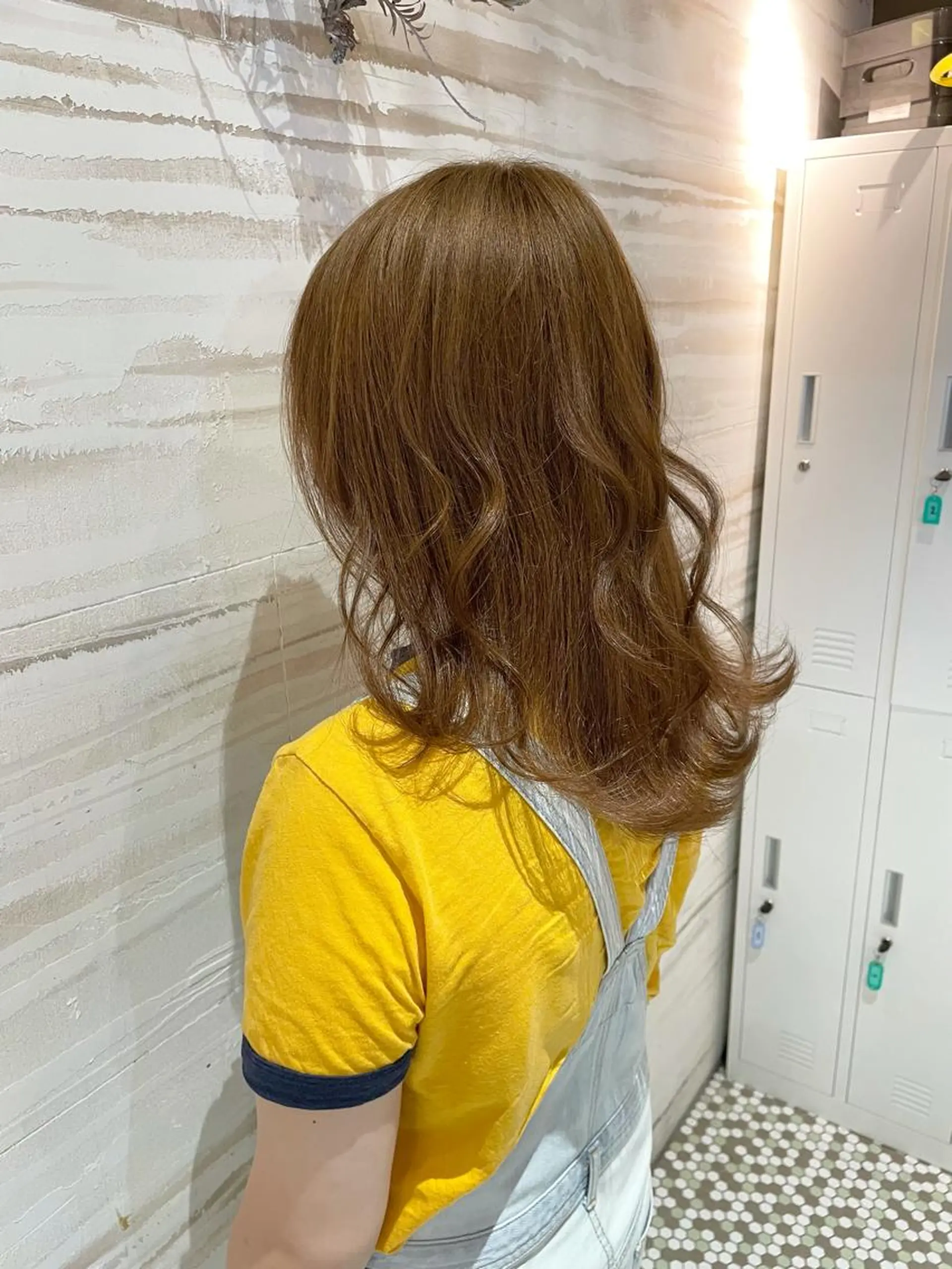 ロング カラー ヘアアレンジ アッシュ ベージュカラー ブリーチ ブリーチなしカラー イエローカラー ヘアカラー トリートメント シェアサロン〜糸ito〜所属・Hiro ヒロのヘアスタイル