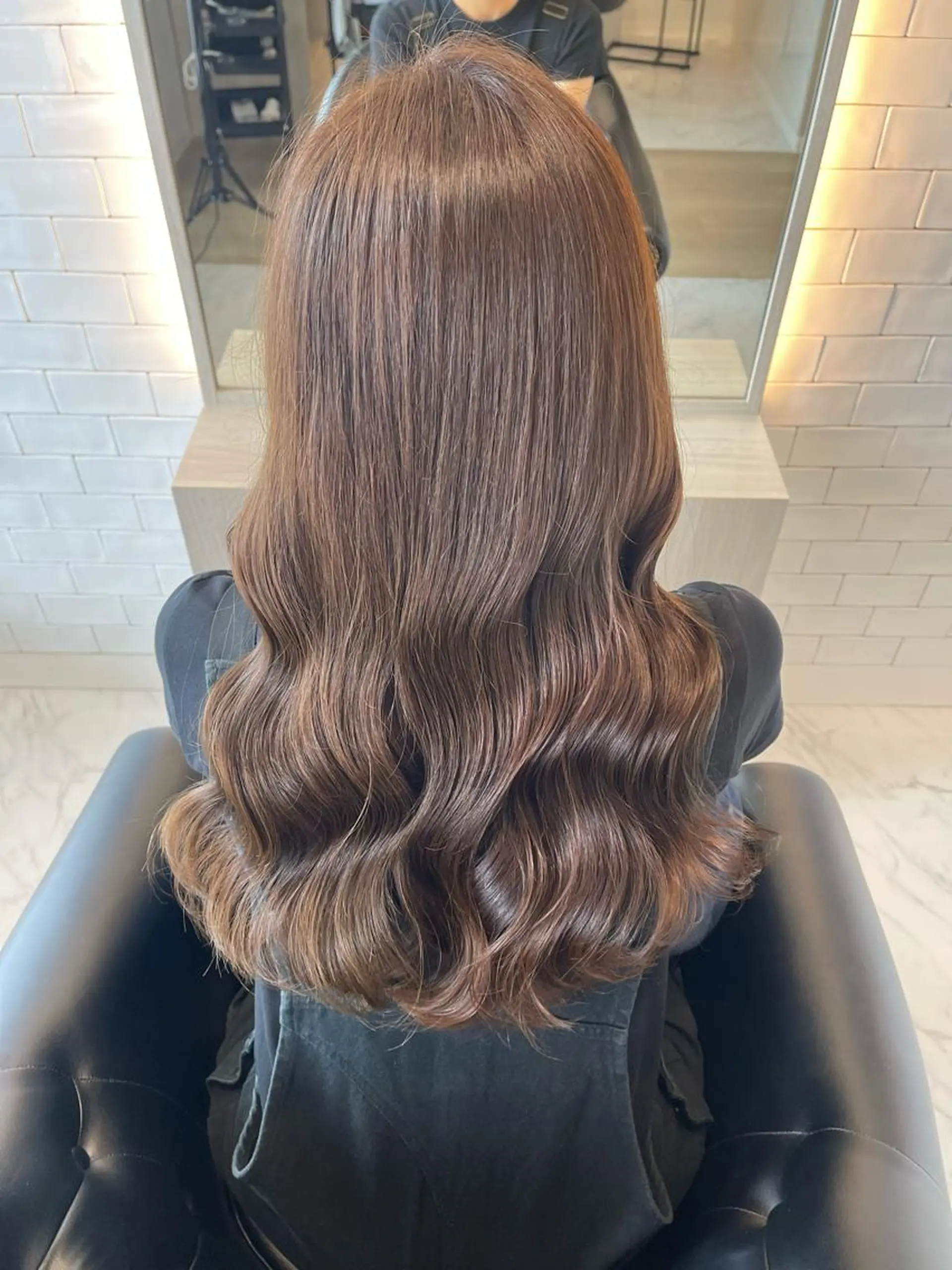 ロング カラー カット ヘアカラー トリートメント &chaLme   心斎橋所属・emi/髪質改善/ 韓国風/艶カラーのヘアスタイル