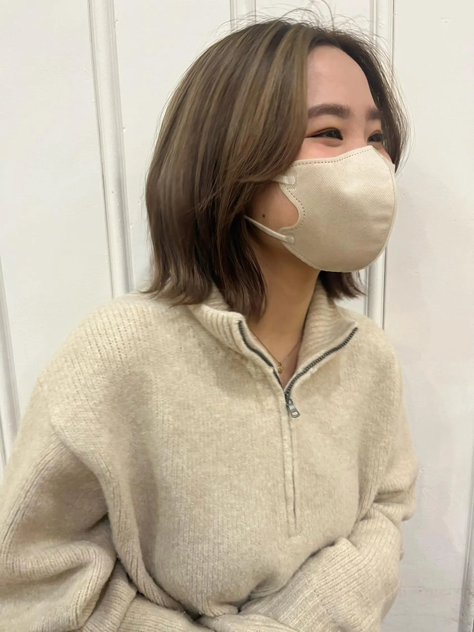 ショート ハイライト 髪質改善 縮毛矯正 トリートメント pu+on. nailworks所属・fuyumi / ニュアンスネイルのネイルデザイン