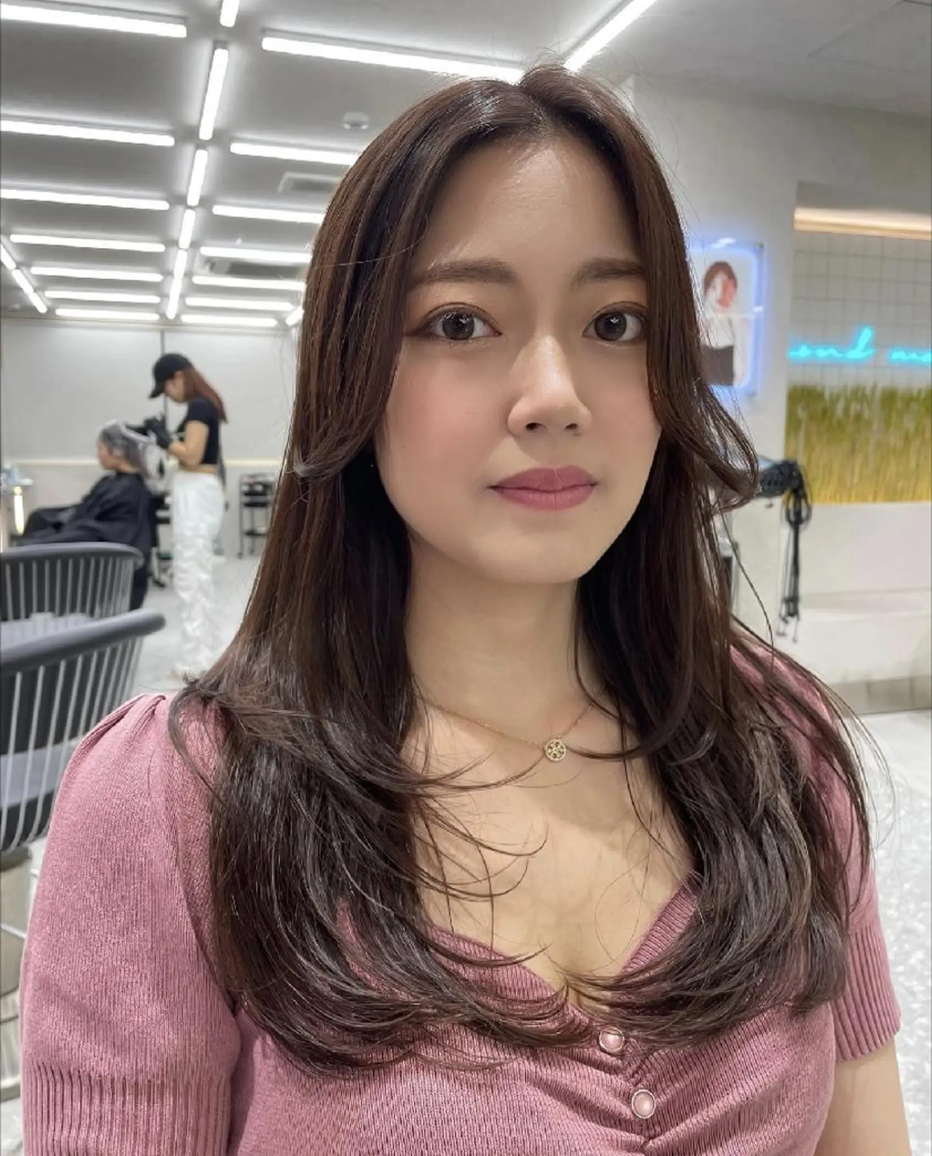 ロング 髪質改善 トリートメント ロンド　ウル所属・レイヤー/縮毛矯正⭐ 特化美容師のヘアスタイル