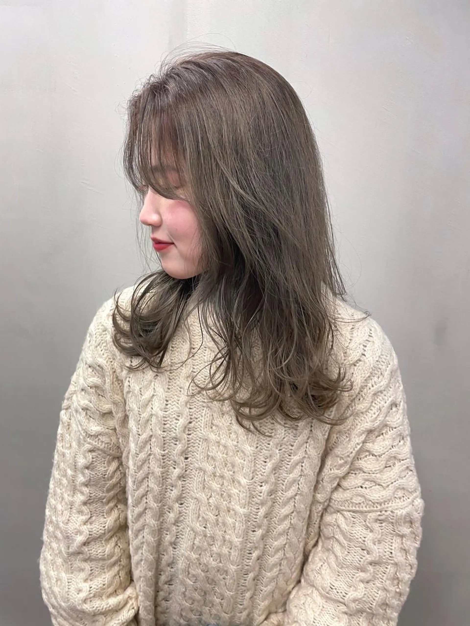 セミロング カラー パーマ ヘアアレンジ メンズ キッズ ネイル マツエク・マツパ アイブロウ グレージュ シアーグレージュ カット ヘアカラー トリートメント tatsumi/ボブ ウルフ/レイヤーのヘアスタイル