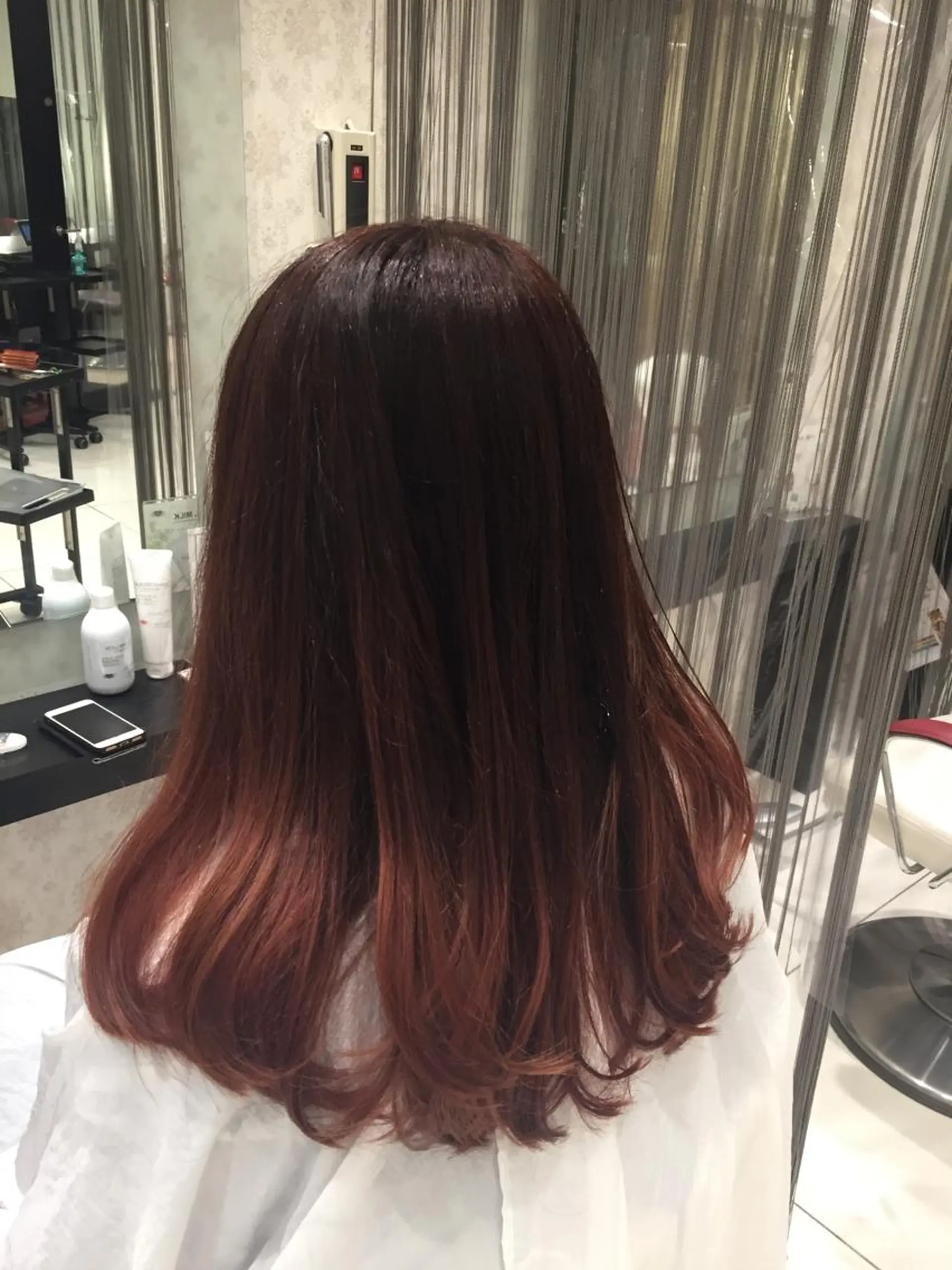 セミロング カラー 田畑 福恵のヘアスタイル