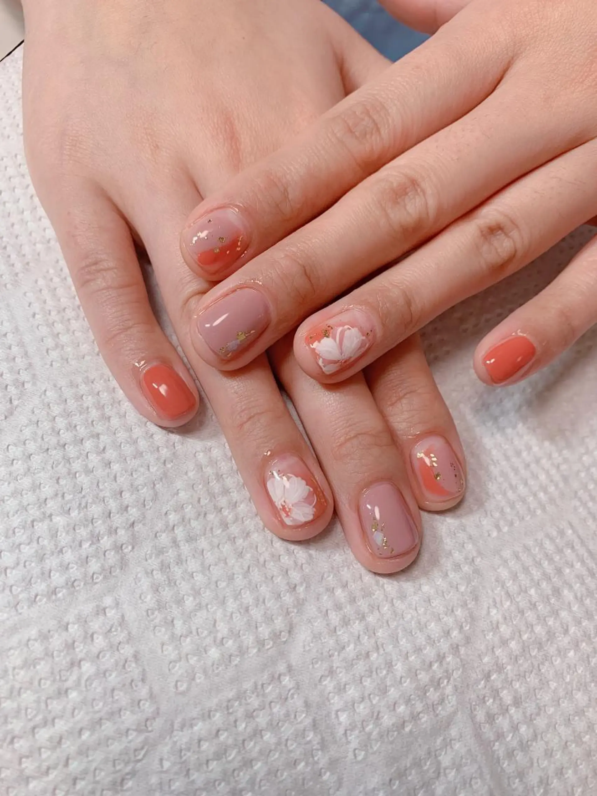 ネイル Cutil Nailsalon所属・Cutil. Nail🌈のネイルデザイン