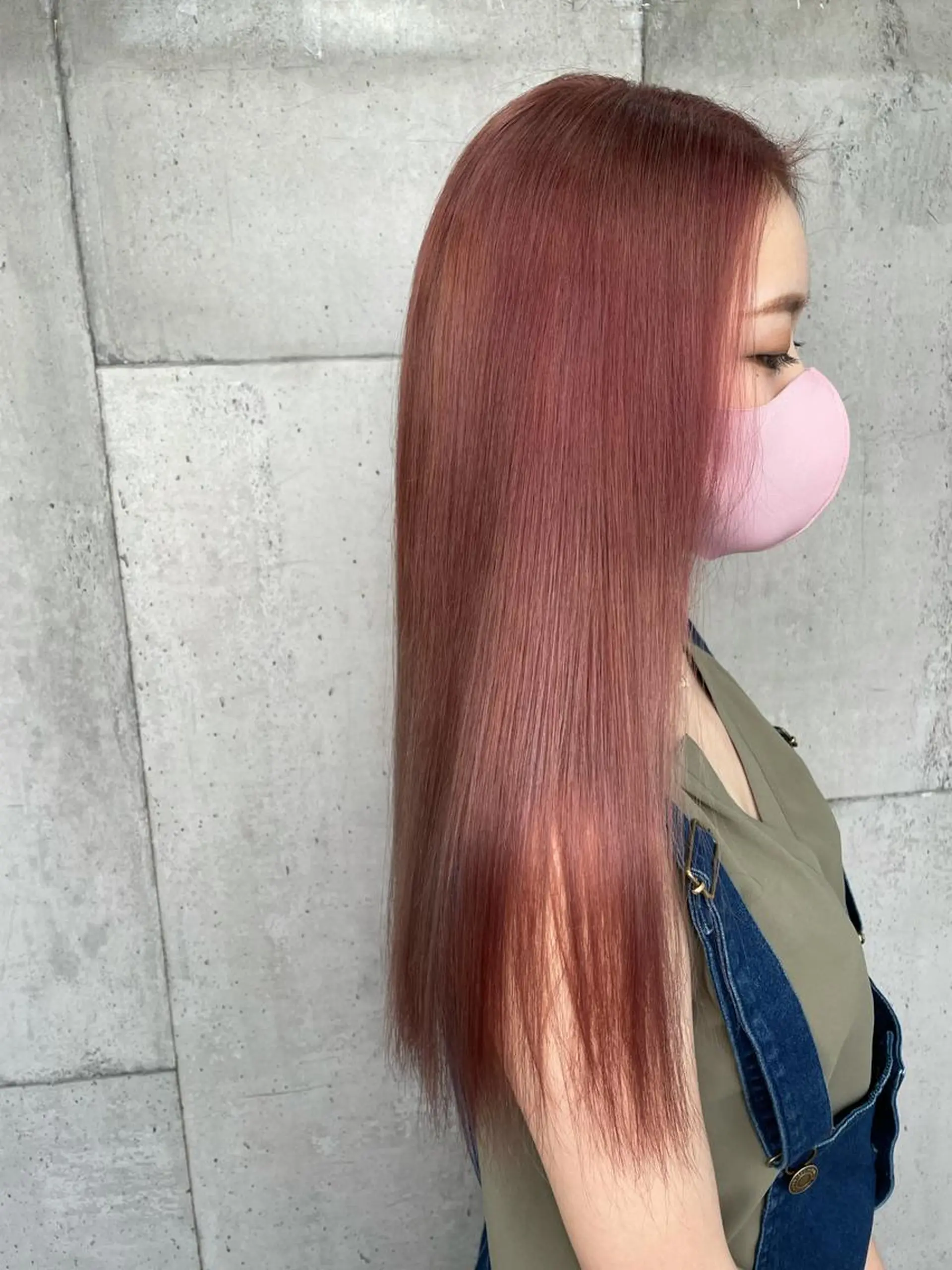 ロング 大内 志穂のヘアスタイル