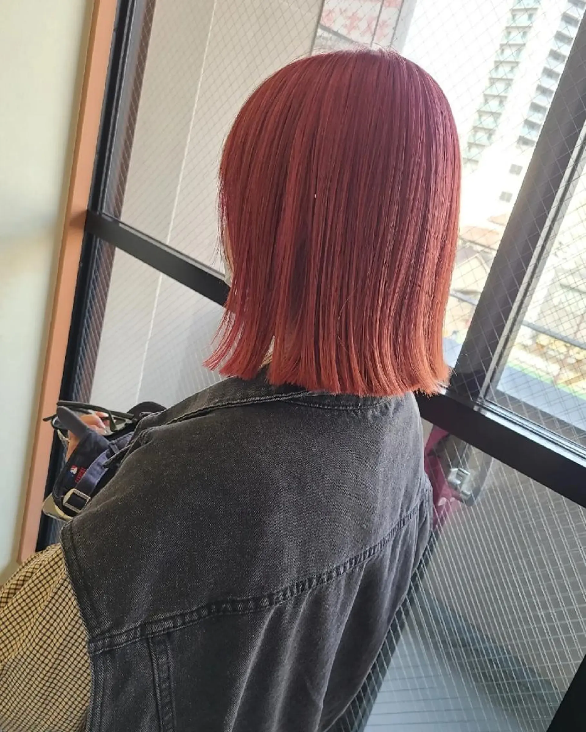 ミディアム カラー ブリーチ ピンクカラー カット ヘアカラー トリートメント 【ネウィ天王寺 】seiyaのヘアスタイル