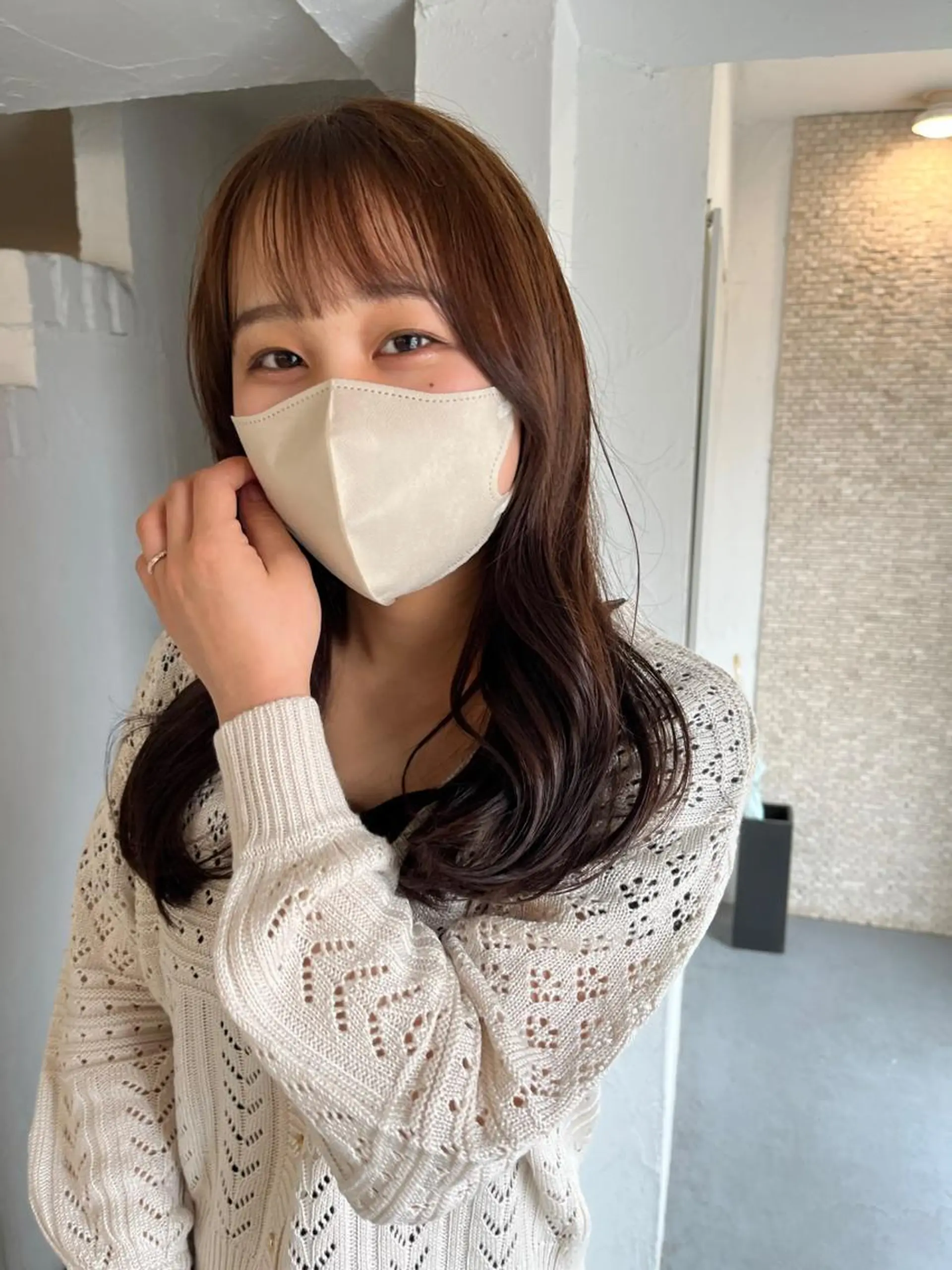 ミディアム カラー ヘアアレンジ アディクシーカラー アッシュ ベージュカラー 透明感カラー 外国人風カラー SALOWIN自由が丘所属・ヘッドスパ✨髪質ケア サロン🌿chacoのエステ・リラクイメージ